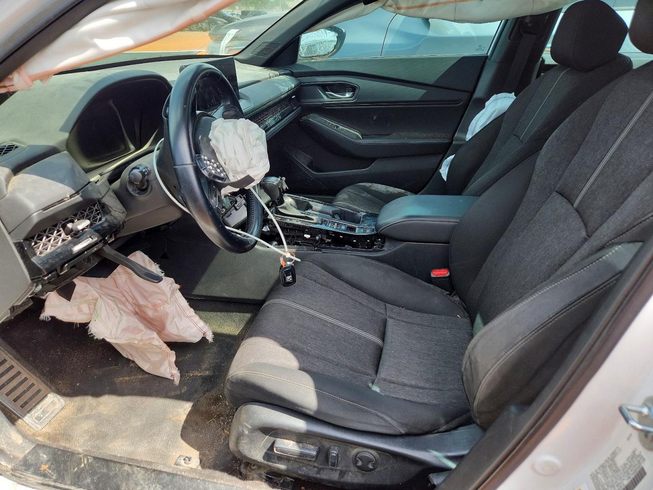 2024 Honda Accord Hybrid Sport White vin: 1HGCY2F51RA008122