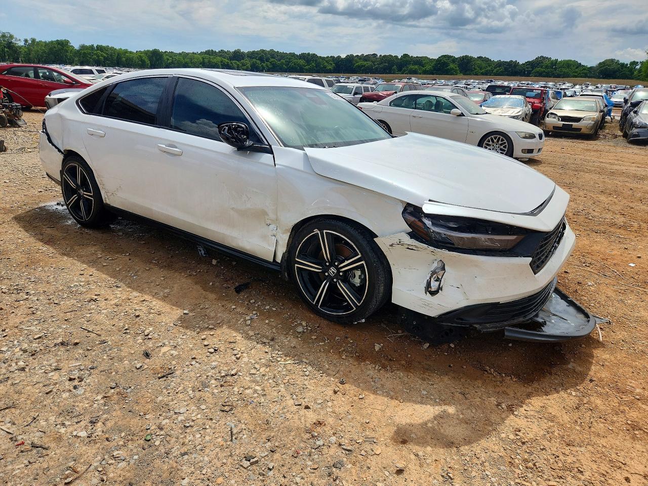 2024 Honda Accord Hybrid Sport White vin: 1HGCY2F51RA008122