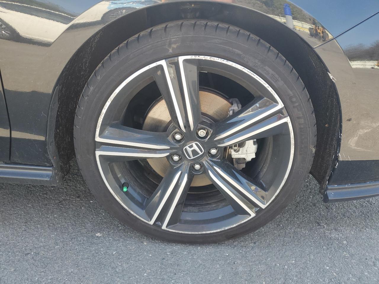 2025 Honda Accord Hybrid Sport Черный vin: 1HGCY2F51SA067712 Damage: Right Front Wheel, Curb Rash, > 12 Inches