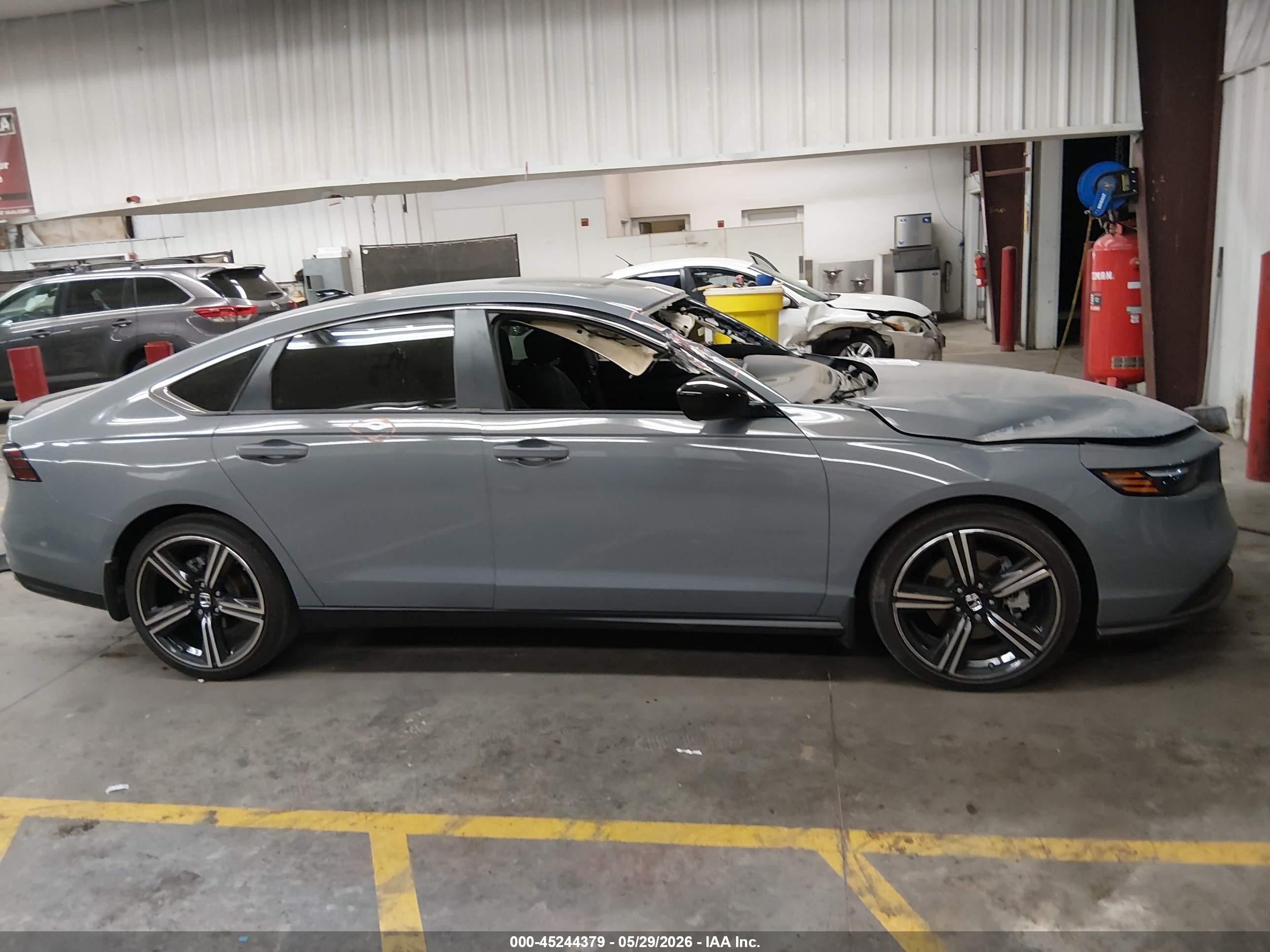 2024 Honda Accord Hybrid Sport Light Blue vin: 1HGCY2F52RA095383
