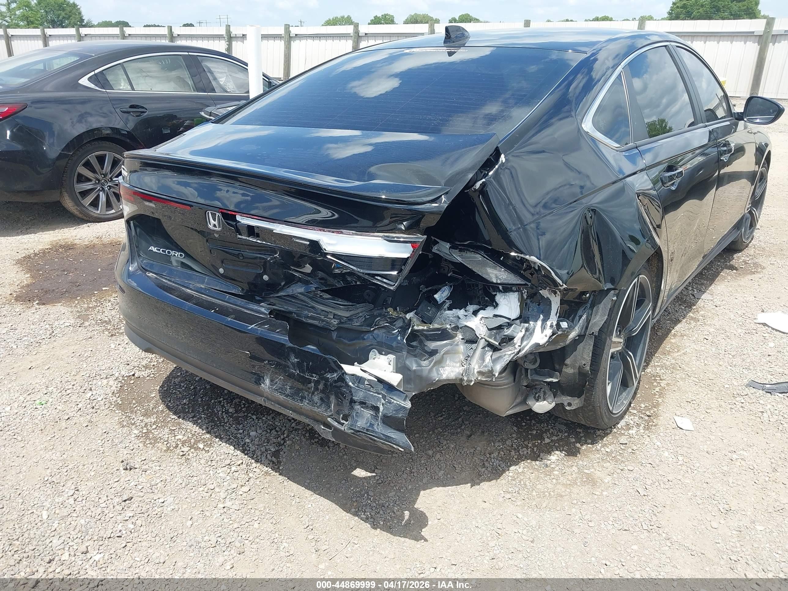 2025 Honda Accord Hybrid Sport Черный vin: 1HGCY2F54SA035661