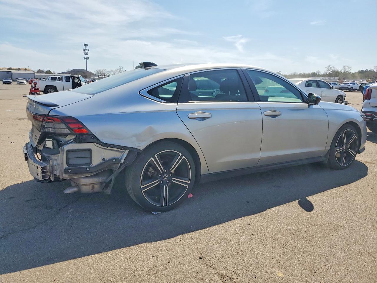 2024 Hond Accord Silver vin: 1HGCY2F55RA060983