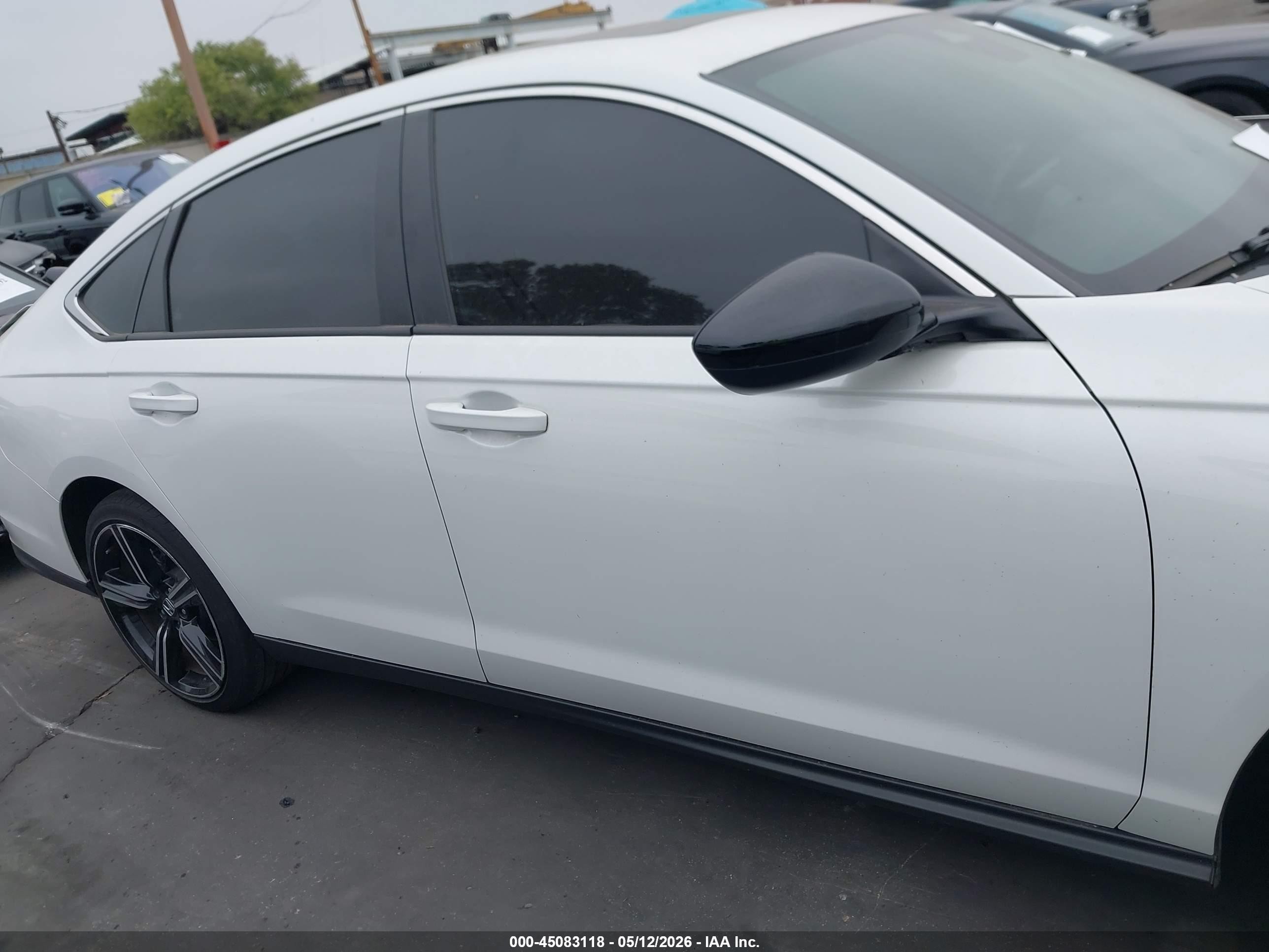 2025 Honda Accord Hybrid Sport White vin: 1HGCY2F55SA014009