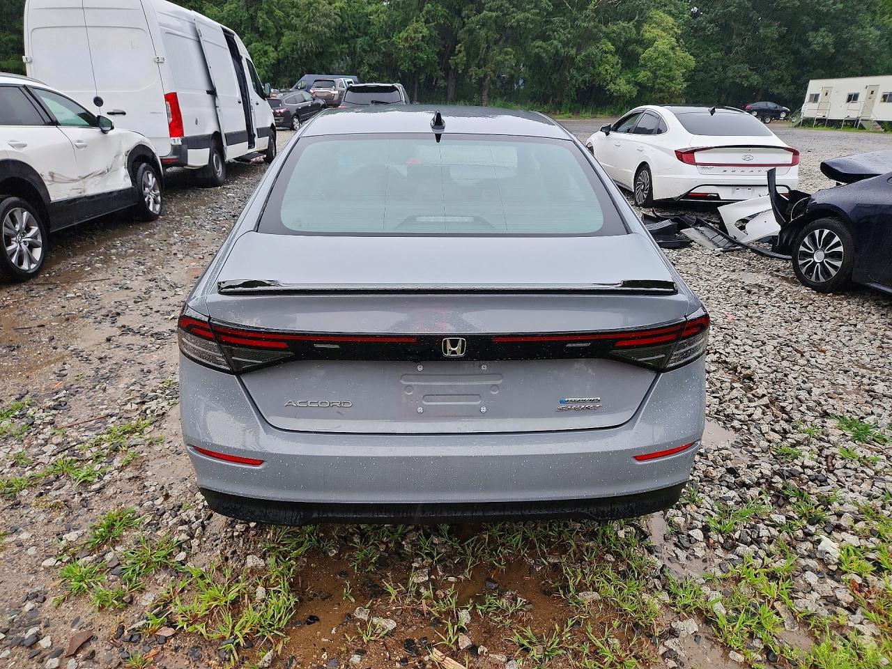 2023 Honda Accord Hybrid Sport Silver vin: 1HGCY2F56PA055000