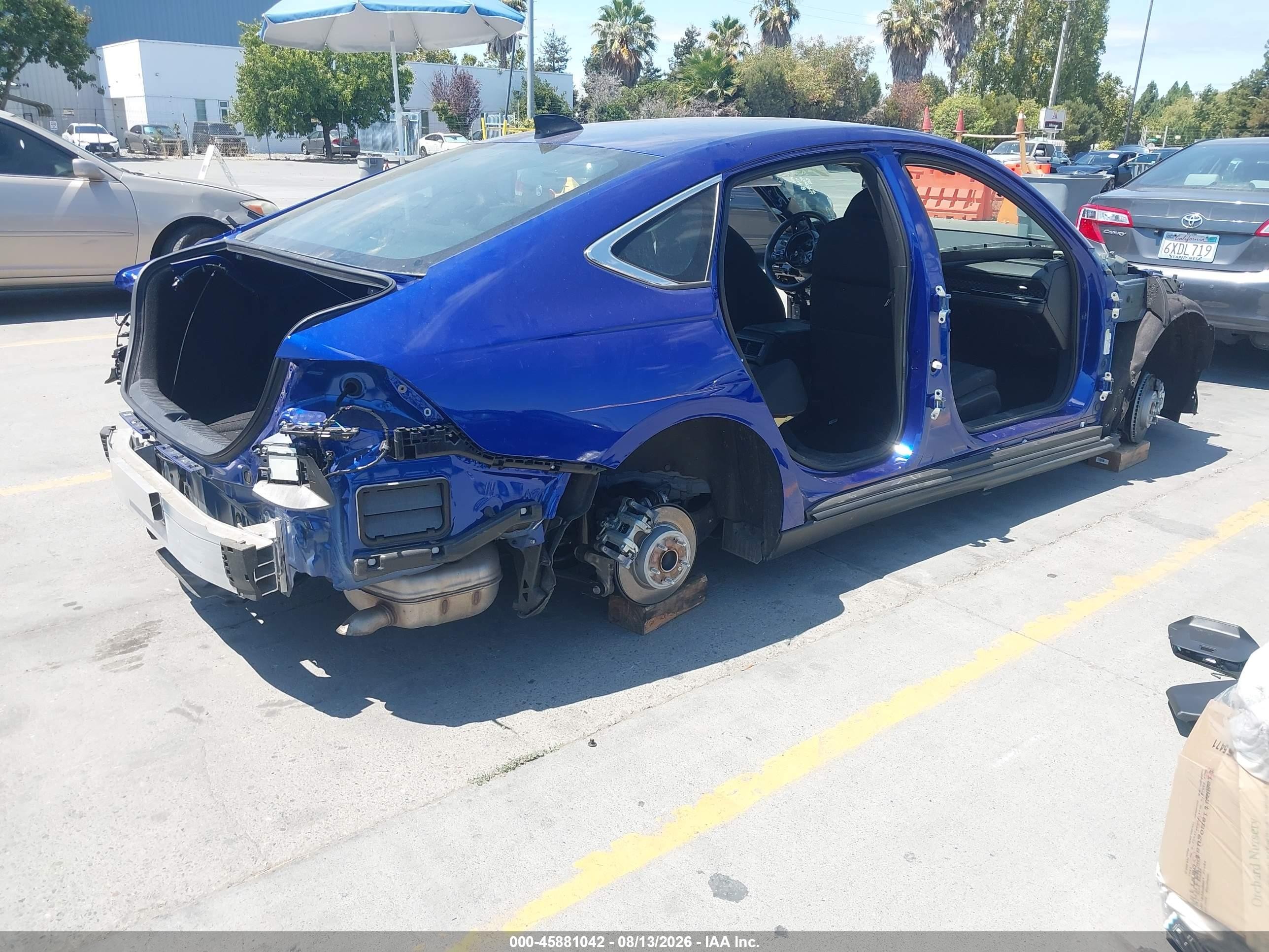2025 Honda Accord Hybrid Sport Blue vin: 1HGCY2F56SA057869