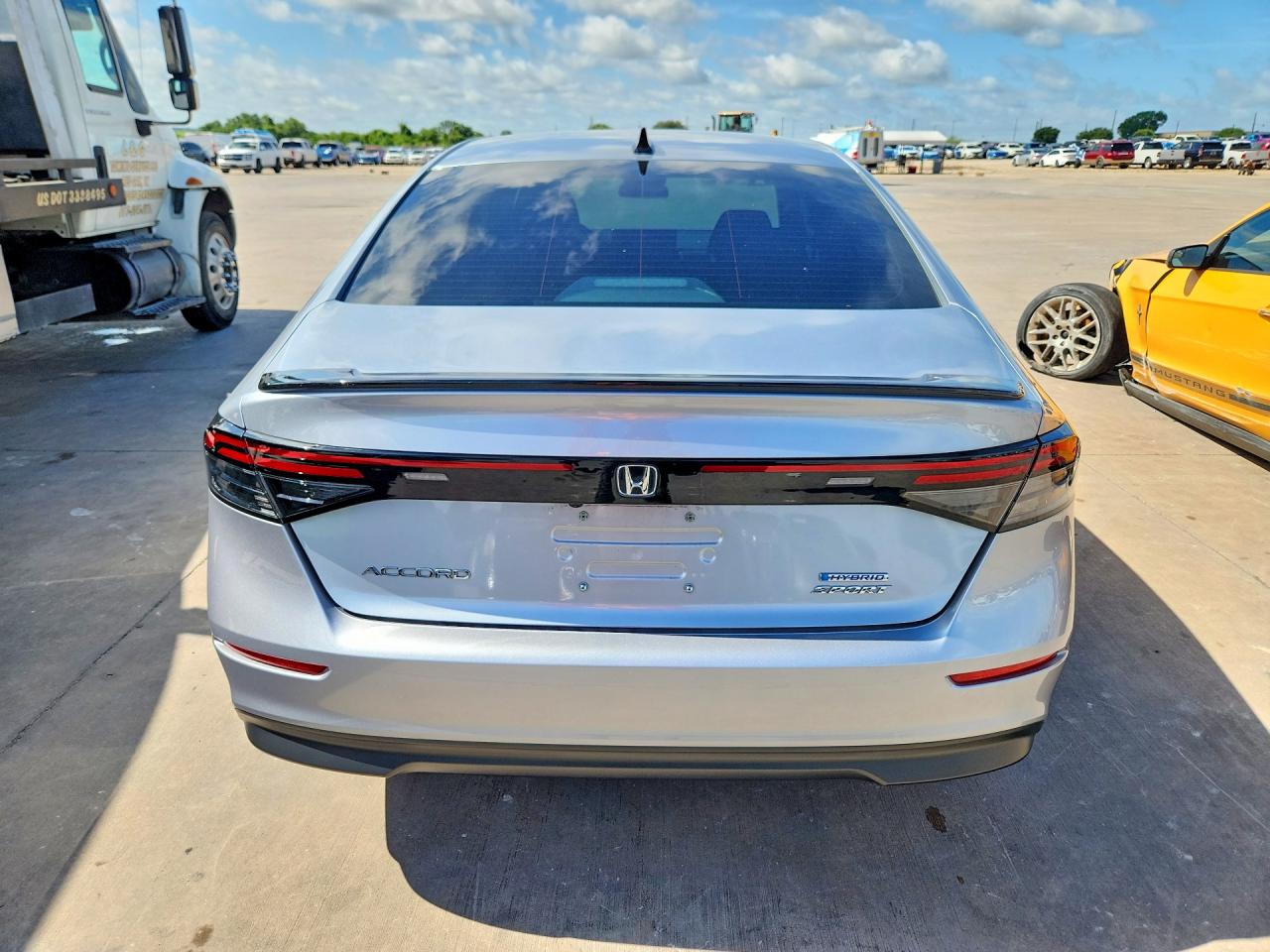 2024 Honda Accord Hybrid Sport Серебряный vin: 1HGCY2F57RA043666