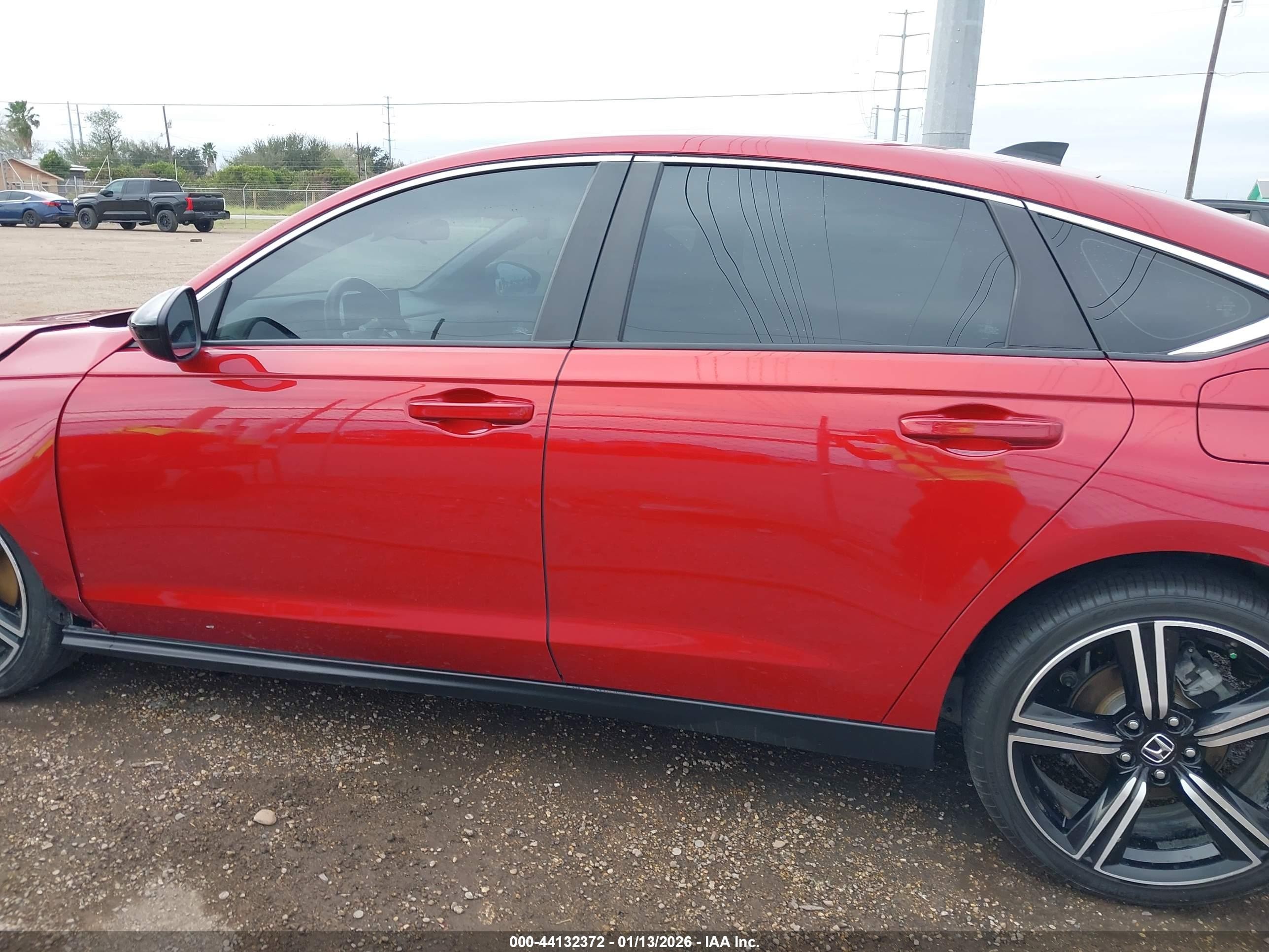 2023 Honda Accord Hybrid Sport Red vin: 1HGCY2F58PA017932