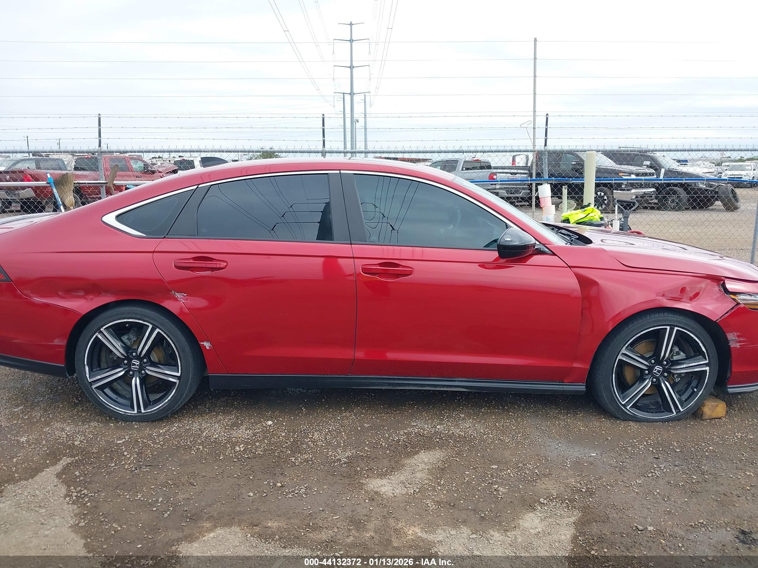 2023 Honda Accord Hybrid Sport Red vin: 1HGCY2F58PA017932