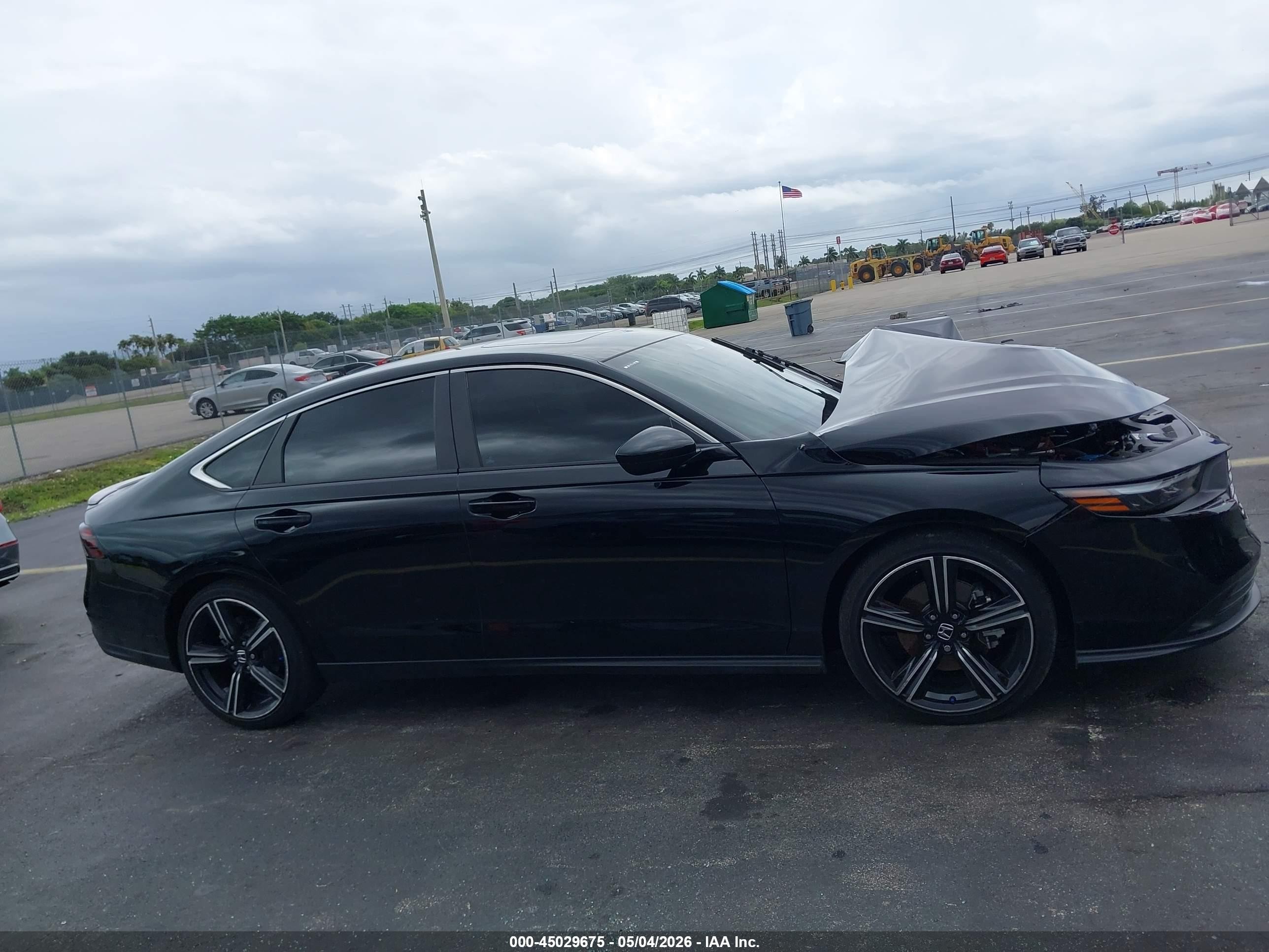 2025 Honda Accord Hybrid Sport Черный vin: 1HGCY2F58SA058862
