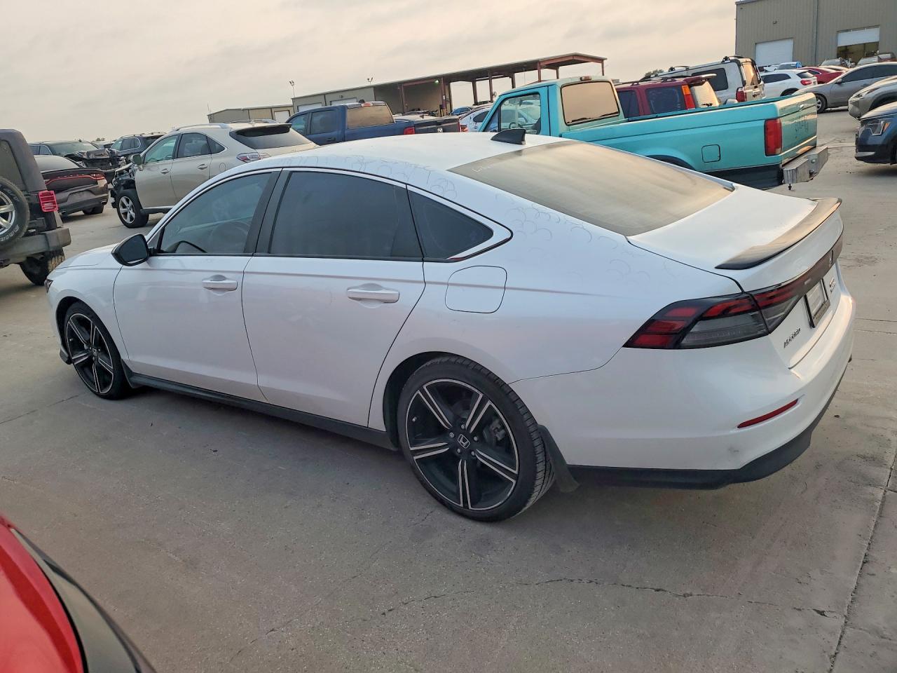 2023 Honda Accord Hybrid Sport White vin: 1HGCY2F59PA015574