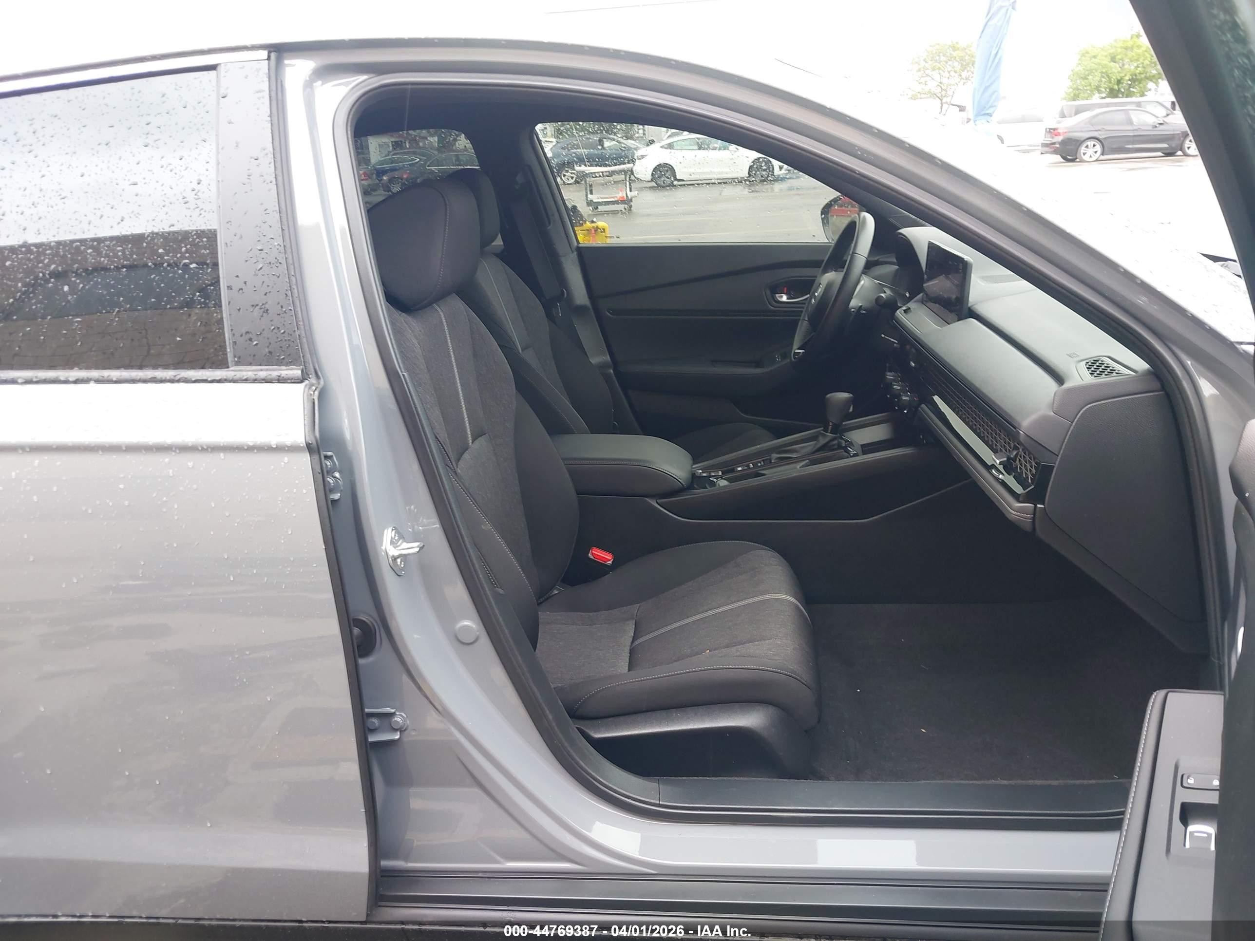 2025 Honda Accord Hybrid Sport Gray vin: 1HGCY2F59SA025174