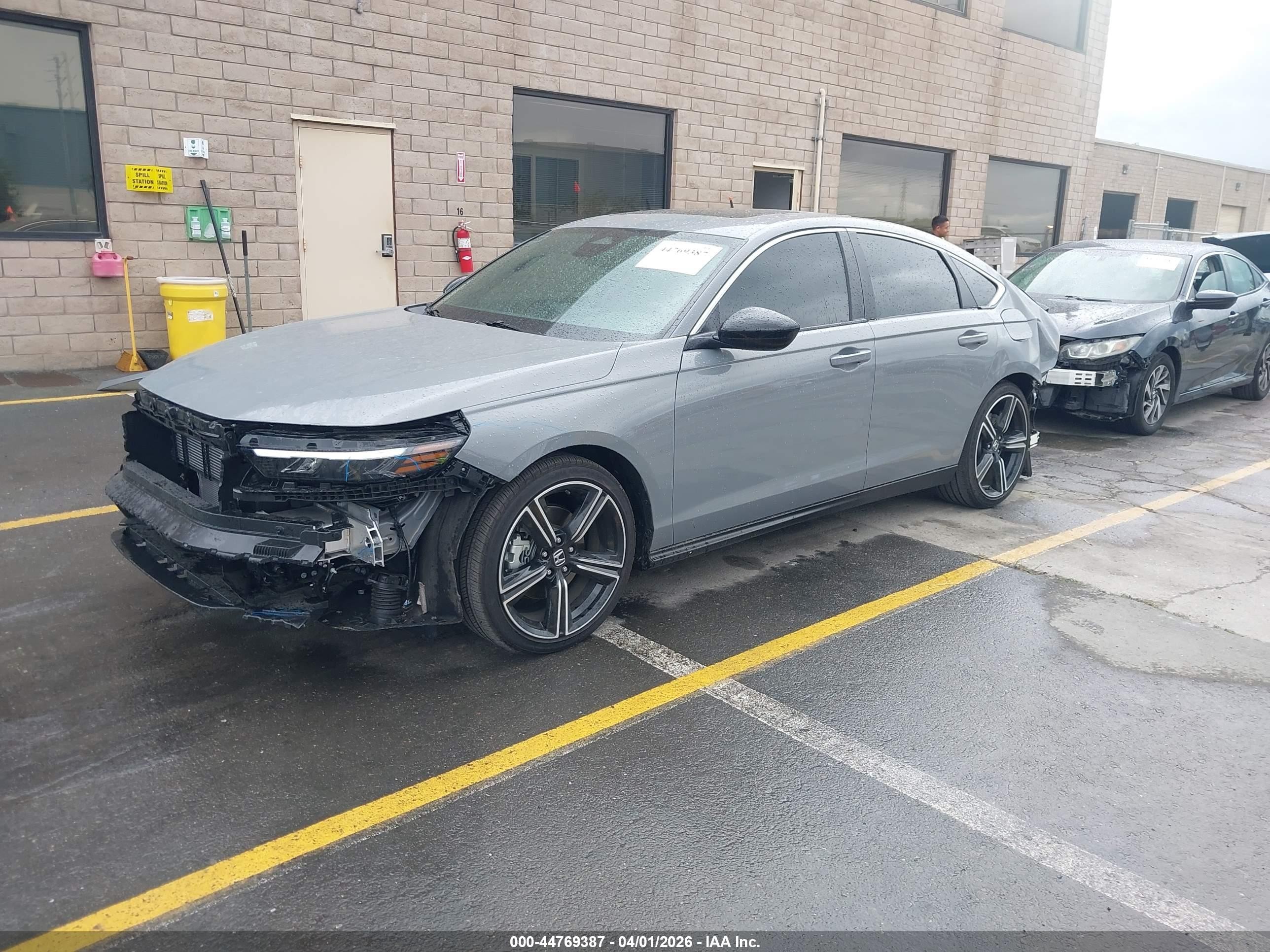 2025 Honda Accord Hybrid Sport Gray vin: 1HGCY2F59SA025174