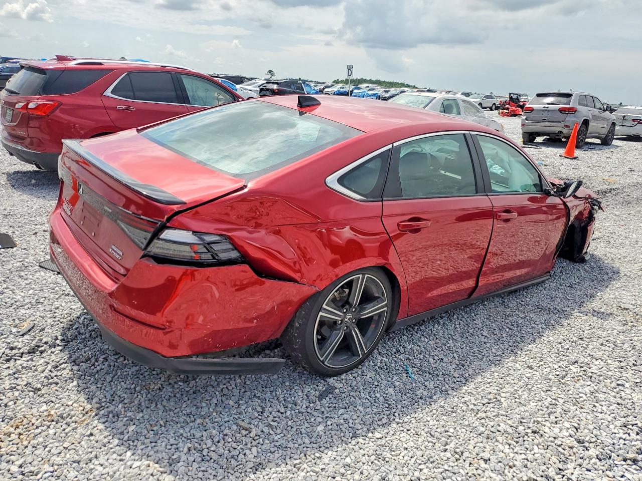 2025 Honda Accord Hybrid Sport Red vin: 1HGCY2F59SA046252