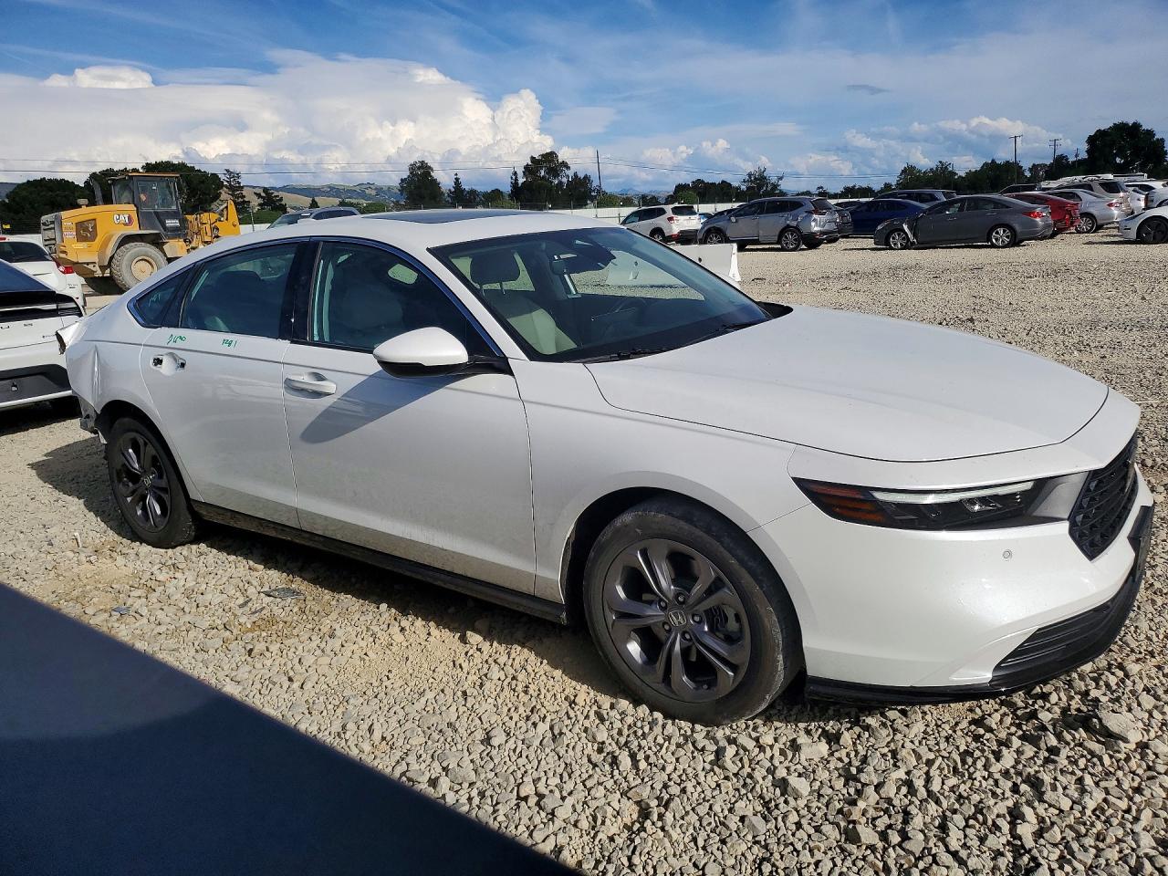 2024 Honda Accord Hybrid Exl White vin: 1HGCY2F63RA075278