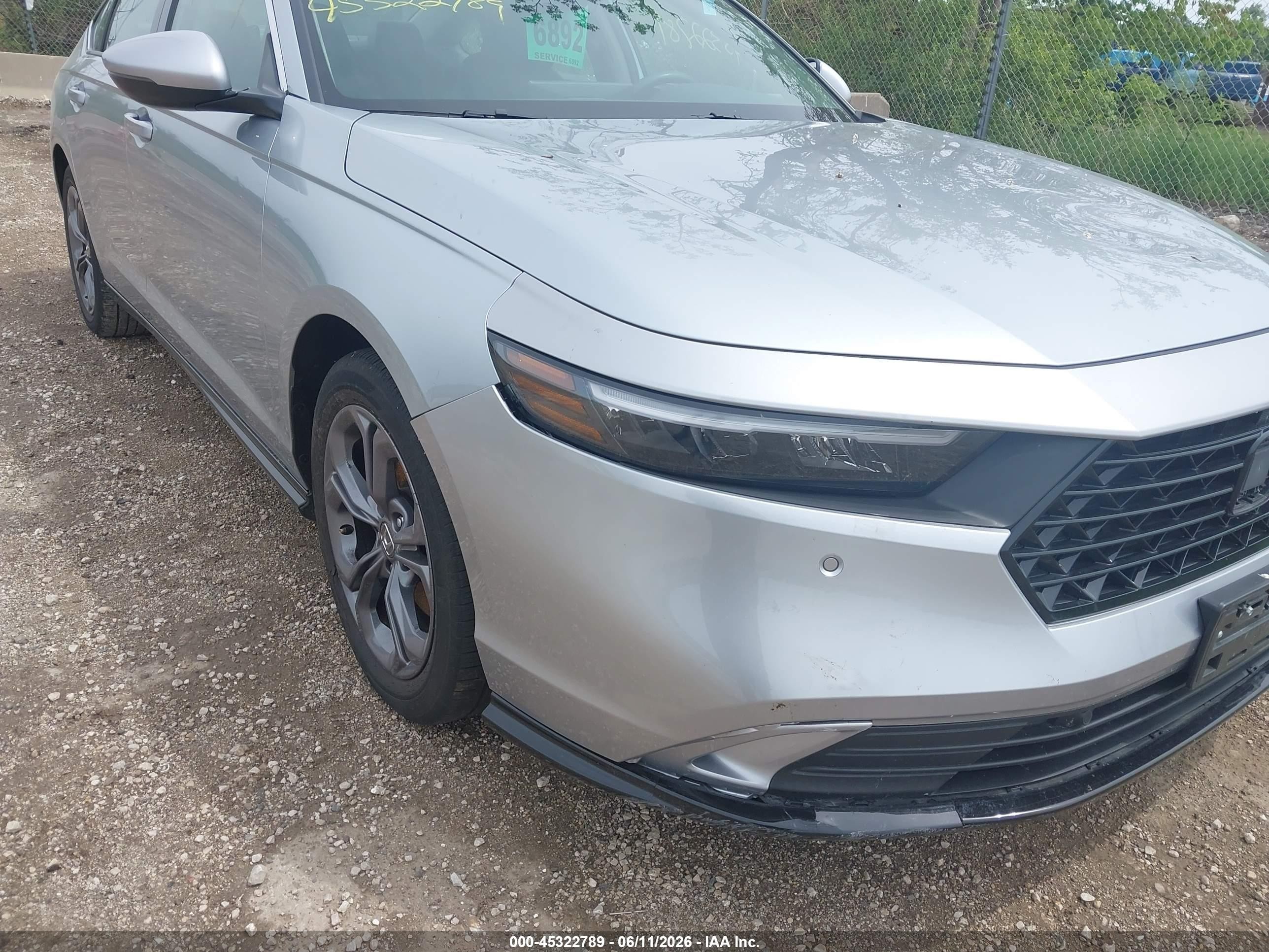 2025 Honda Accord Hybrid Ex-l Silver vin: 1HGCY2F64SA000093
