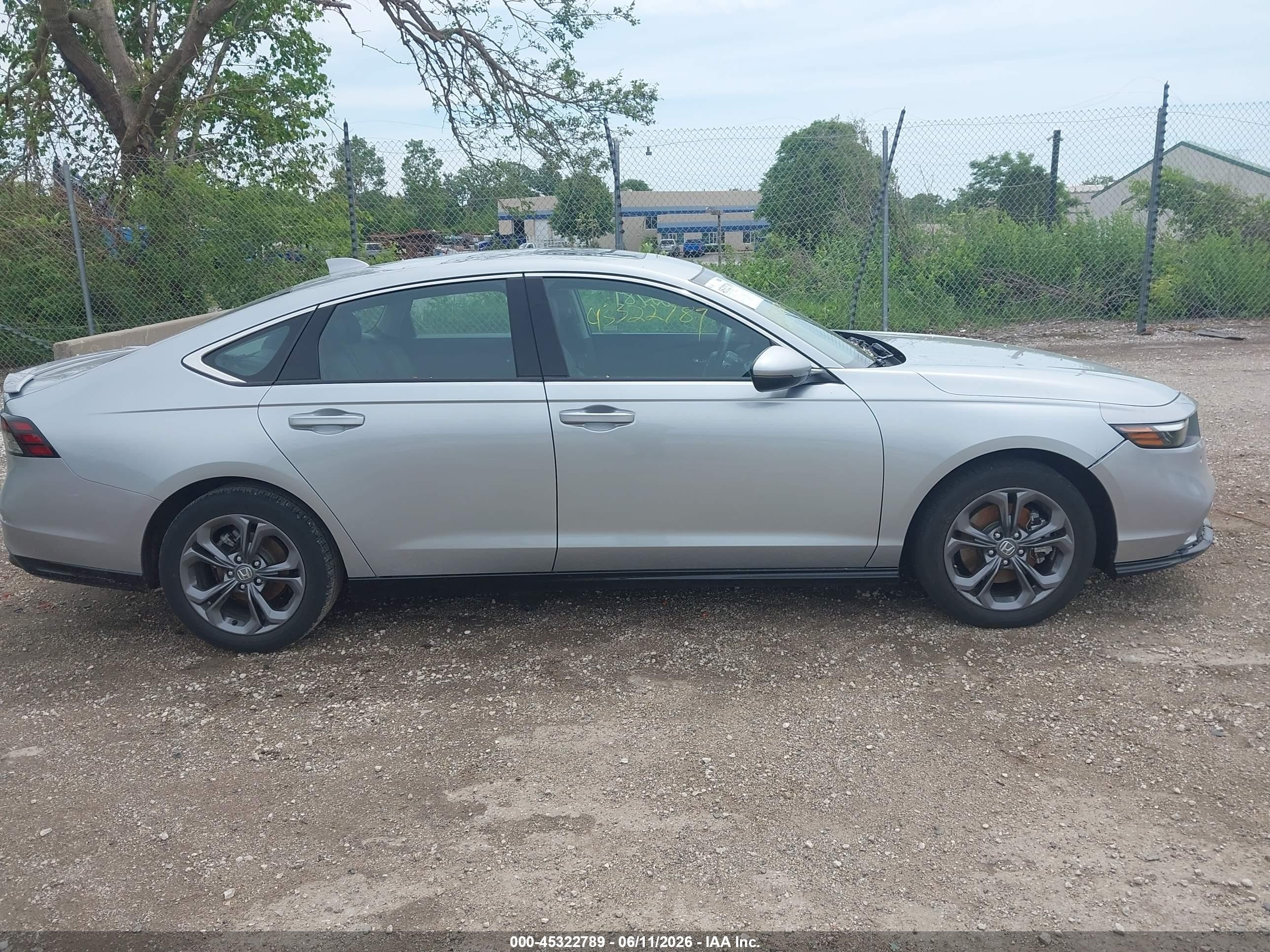 2025 Honda Accord Hybrid Ex-l Silver vin: 1HGCY2F64SA000093