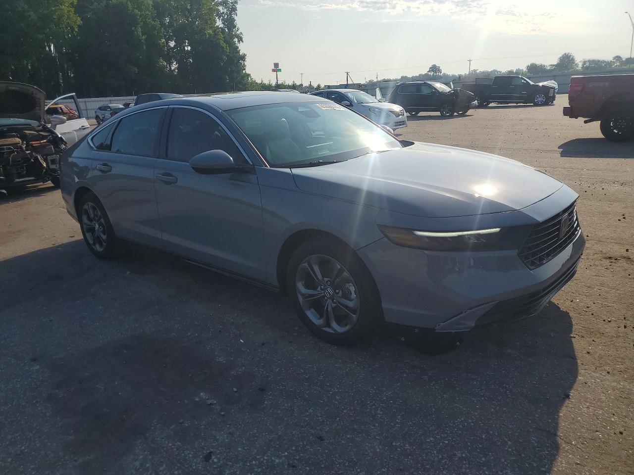 2025 Honda Accord Hybrid Exl Gray vin: 1HGCY2F68SA087867