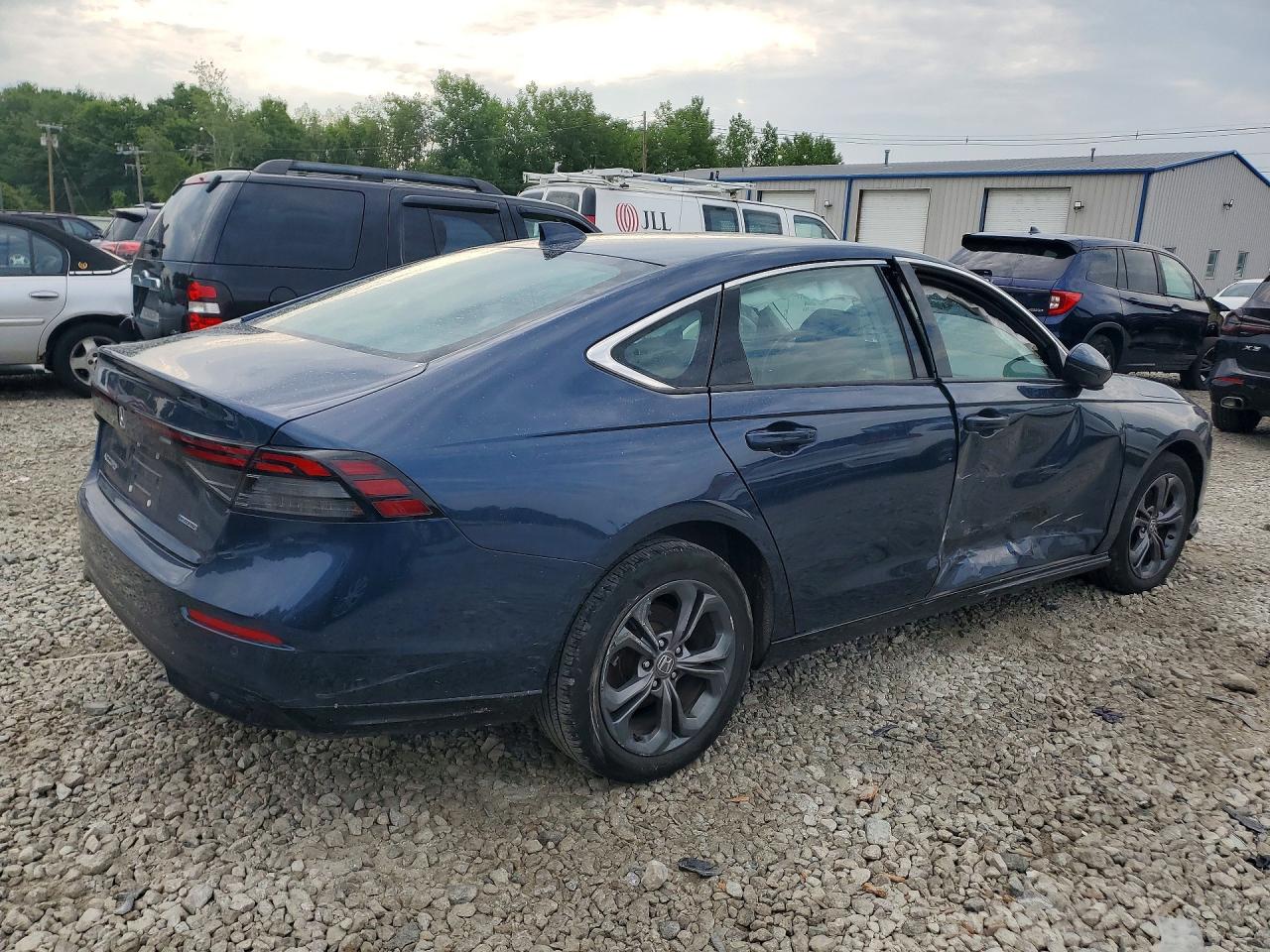 2024 Honda Accord Hybrid Exl Blue vin: 1HGCY2F6XRA040219