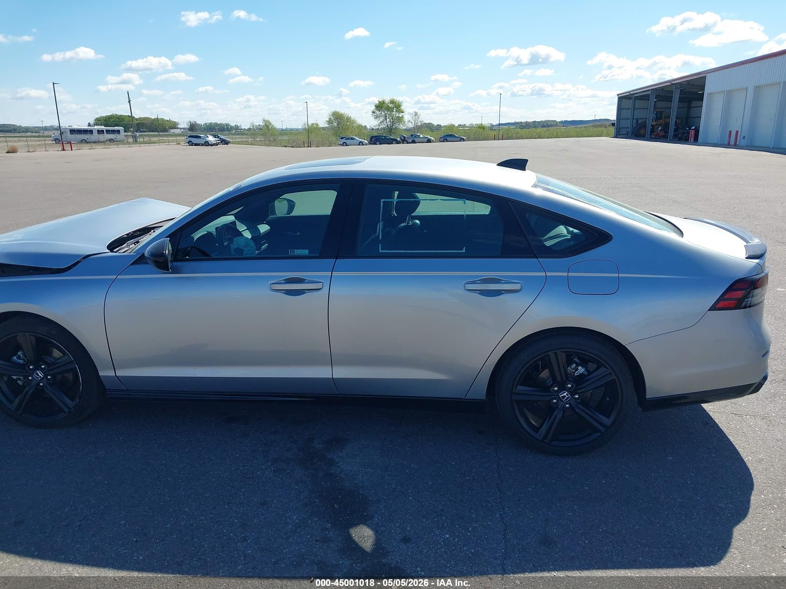 2025 Honda Accord Hybrid Sport-l Серебряный vin: 1HGCY2F72SA064268