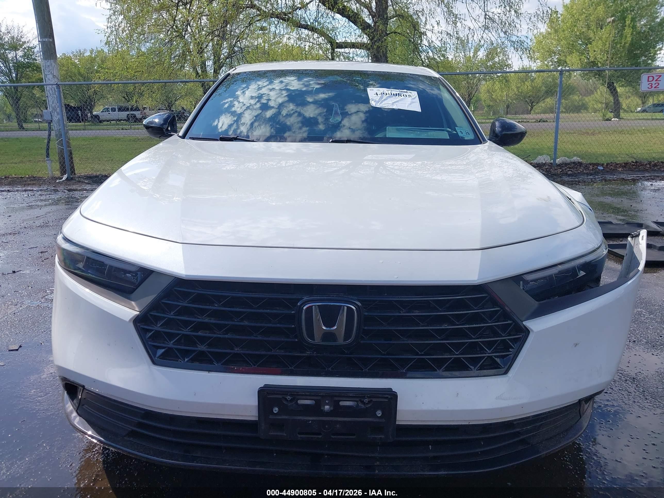 2024 Honda Accord Hybrid Sport-l White vin: 1HGCY2F73RA083986