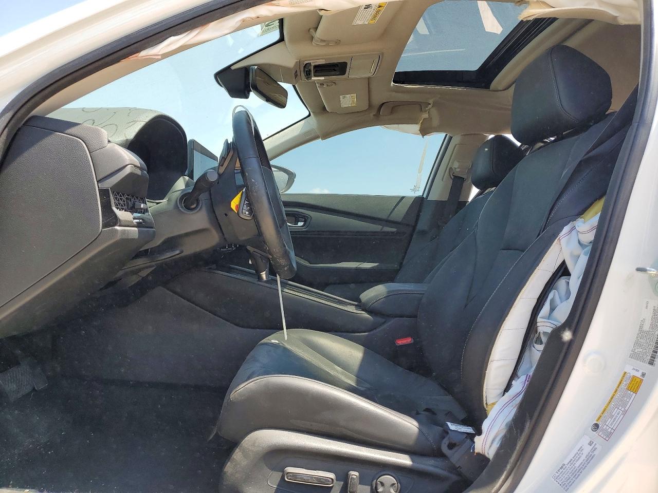 2023 Honda Accord Touring Hybrid White vin: 1HGCY2F80PA037215
