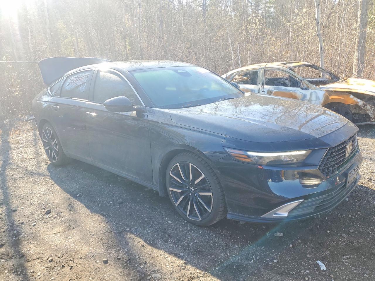 2024 Honda Accord Touring Hybrid Черный vin: 1HGCY2F80RA800417