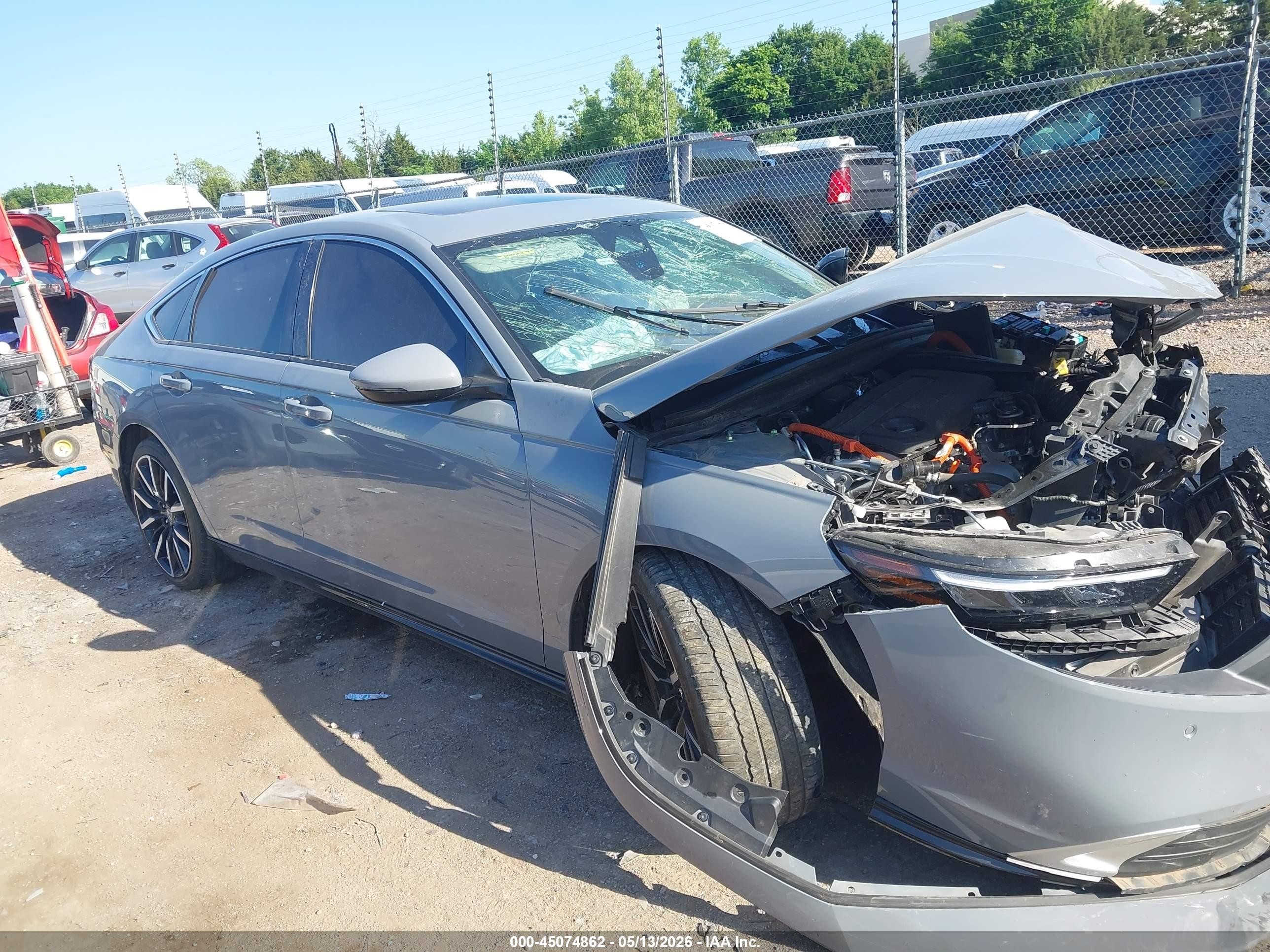 2023 Honda Accord Hybrid Touring Silver vin: 1HGCY2F86PA054696