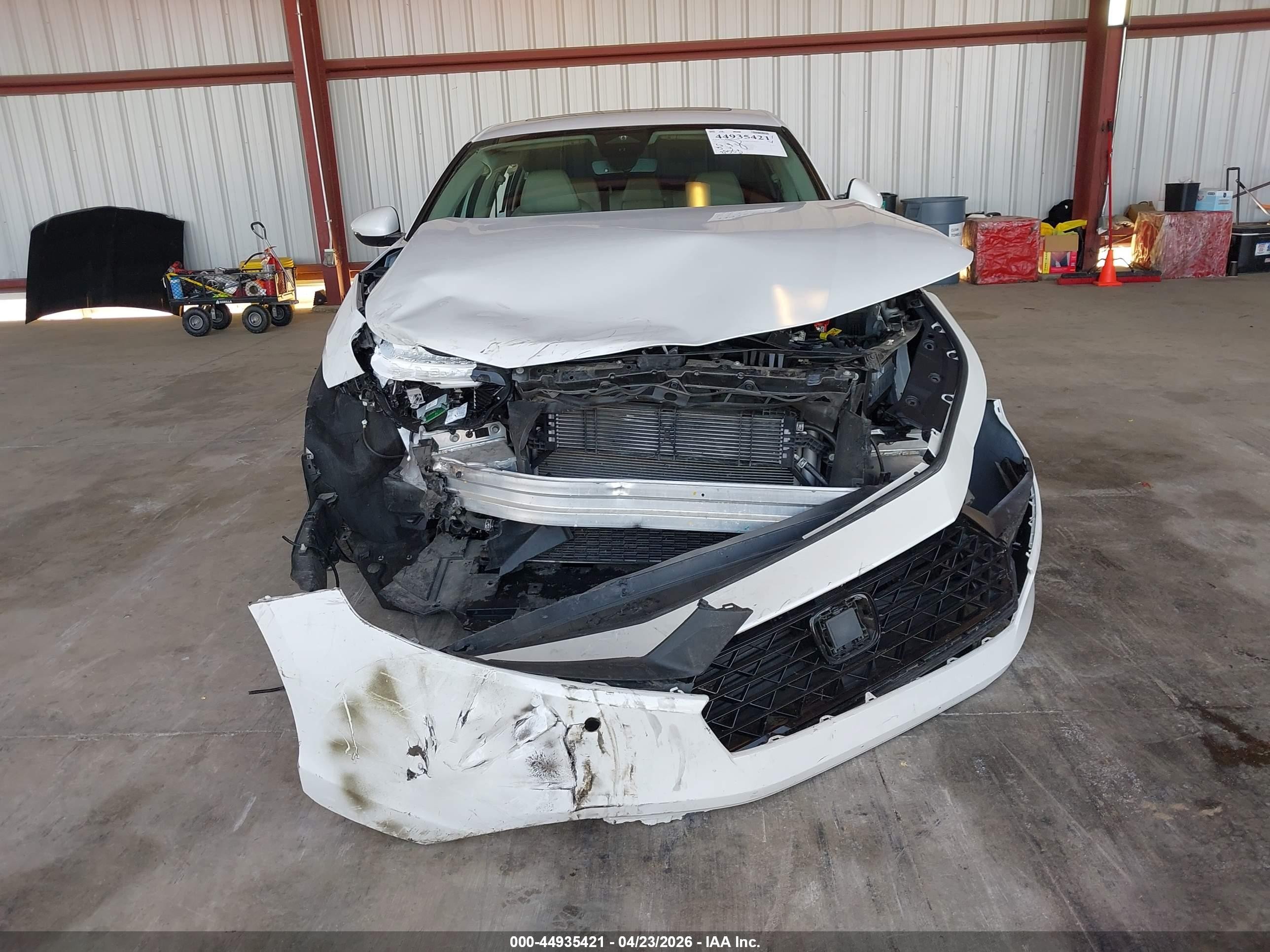2023 Honda Accord Hybrid Touring Белый vin: 1HGCY2F88PA027435