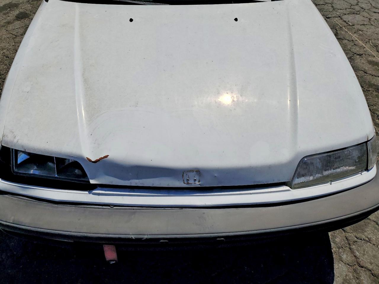 1991 Honda Civic Dx White vin: 1HGED3643ML048197