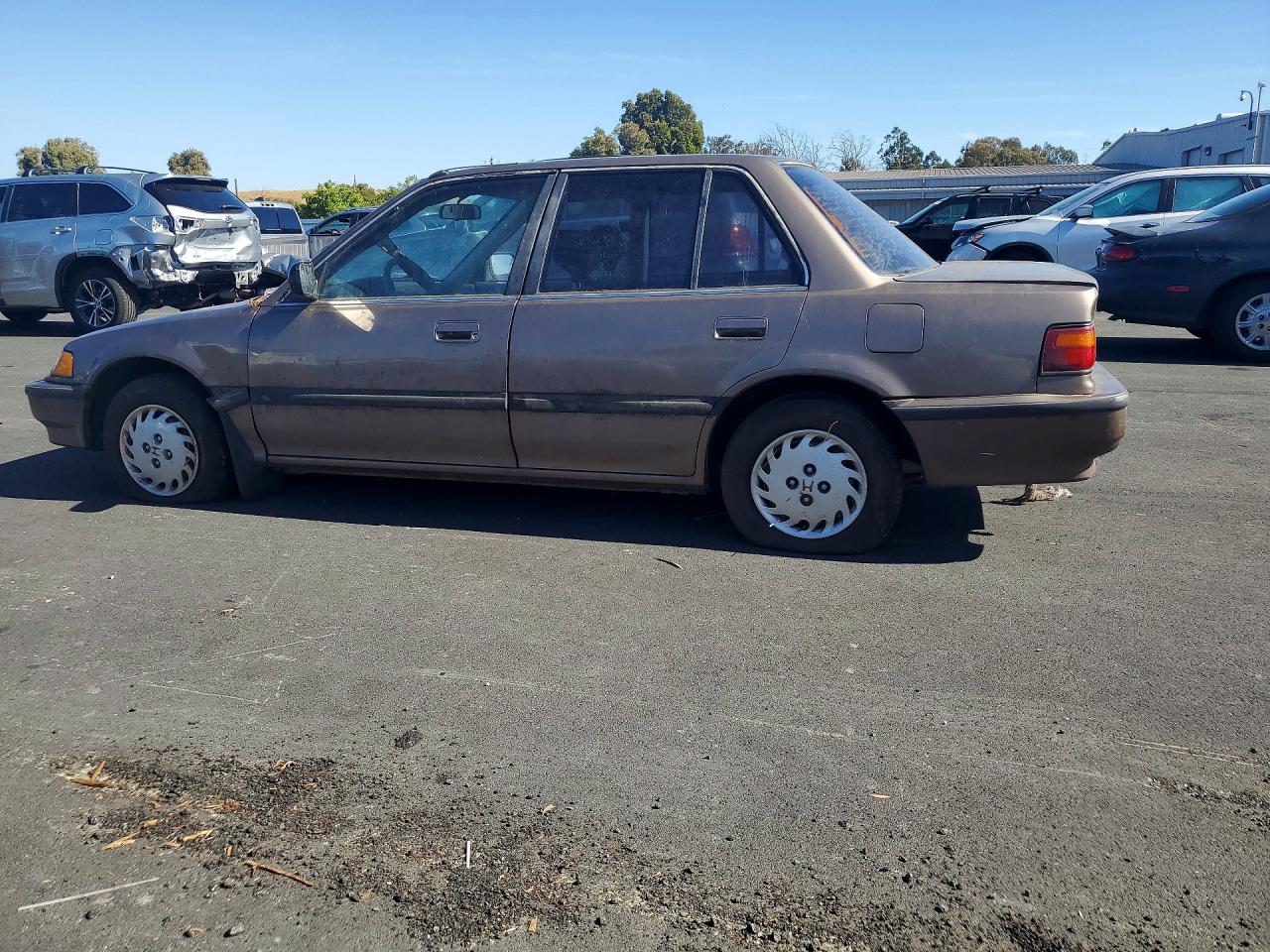 1990 Honda Civic Lx Коричневый vin: 1HGED3657LL026629