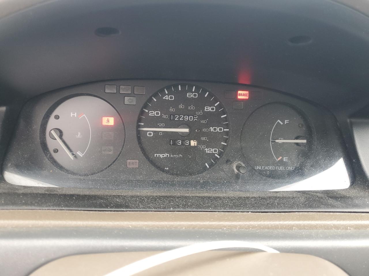 1992 Honda Civic Dx Silver vin: 1HGEG8546NL071111
