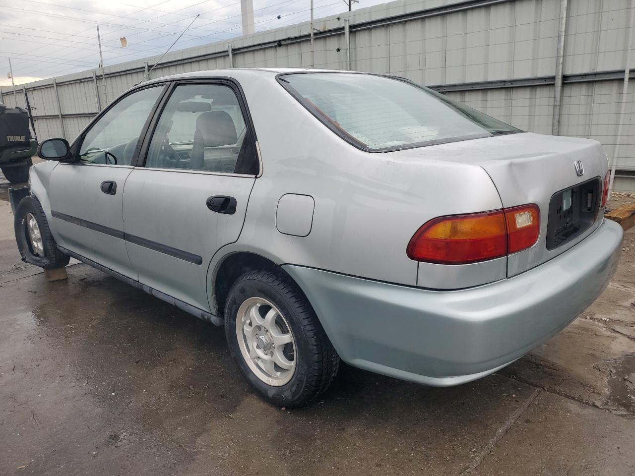 1992 Honda Civic Dx Silver vin: 1HGEG8546NL071111