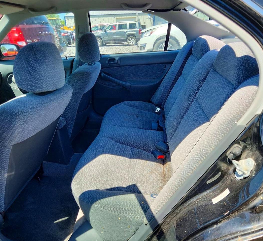 2000 Honda Civic Lx Черный vin: 1HGEJ6579YL063105
