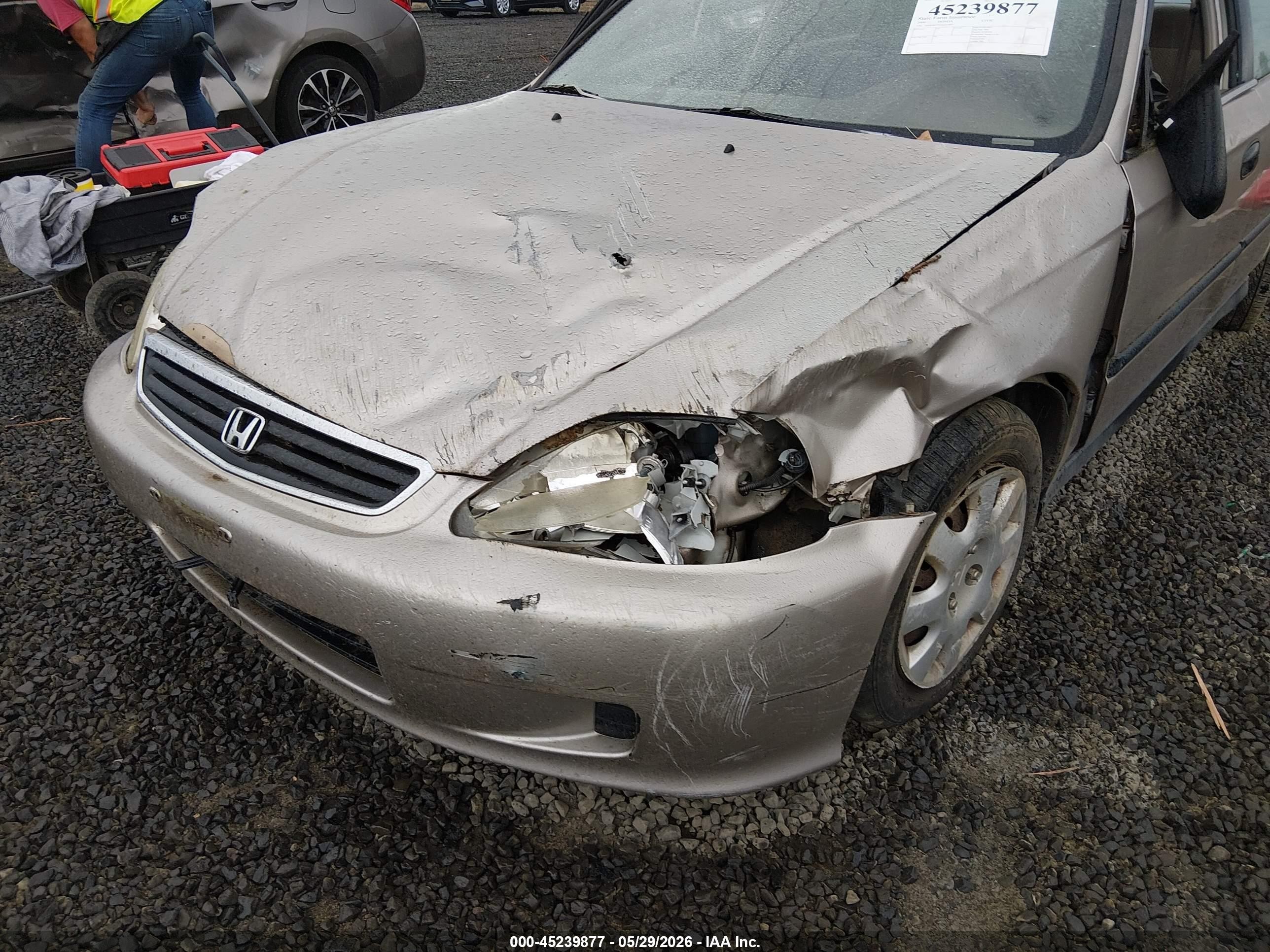 2000 Honda Civic Lx Gold vin: 1HGEJ657XYL015807