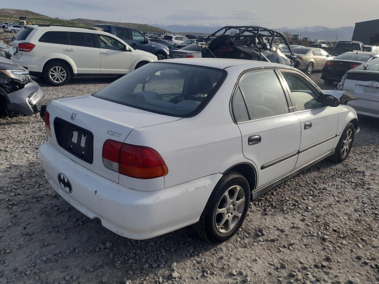 1997 Honda Civic Dx White vin: 1HGEJ662XVL002876