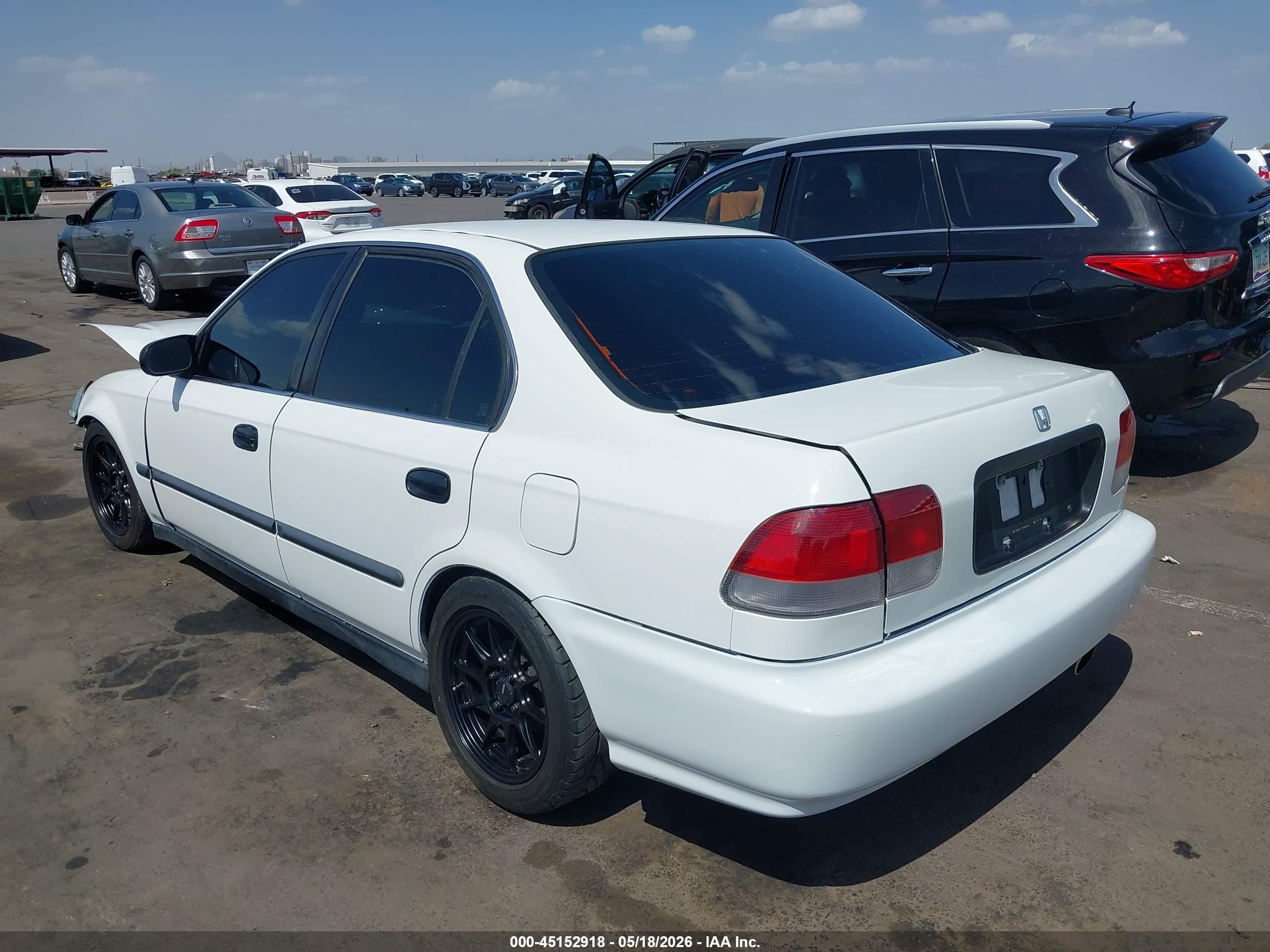 1998 Honda Civic Lx Белый vin: 1HGEJ6670WL050562