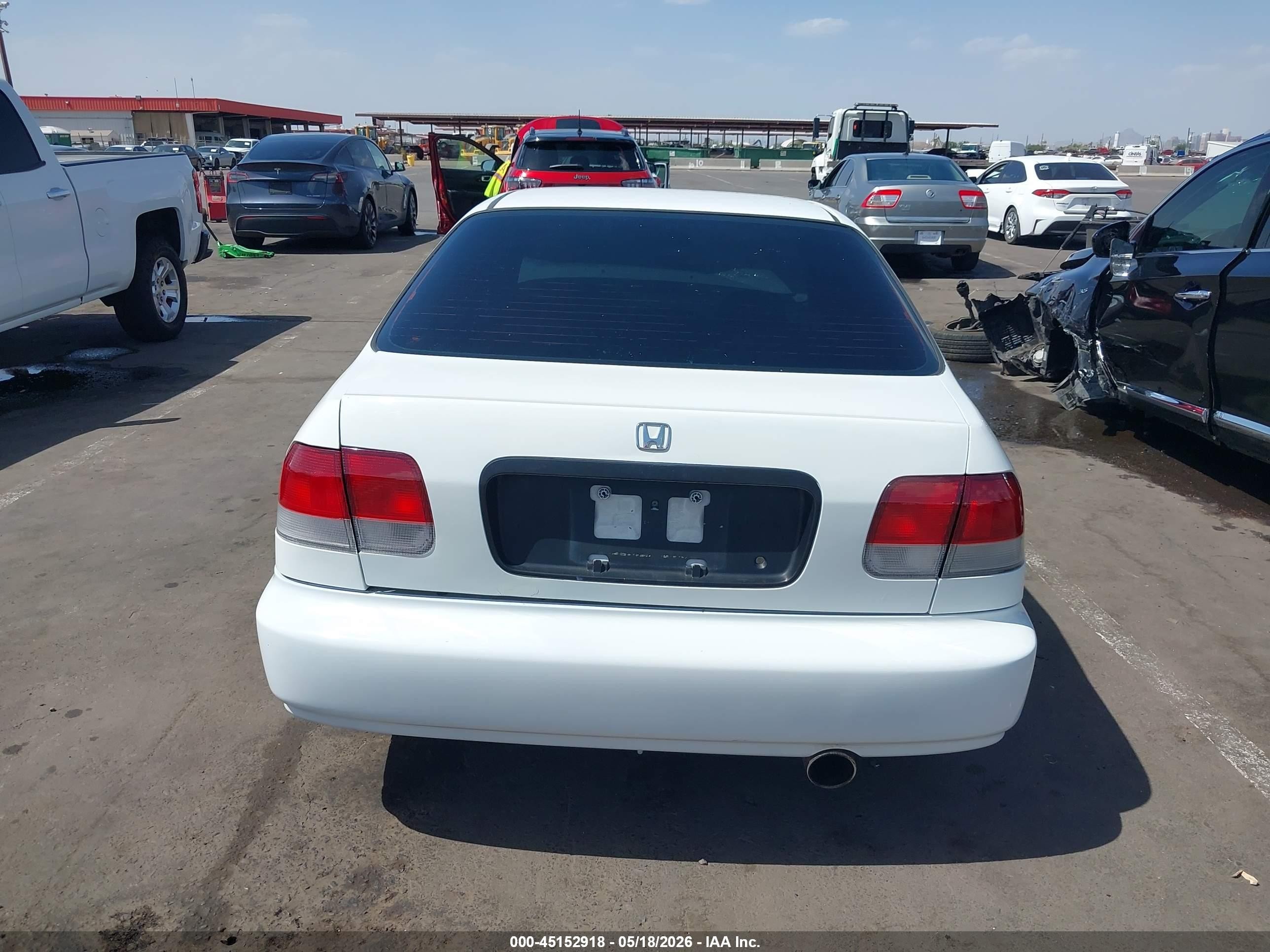 1998 Honda Civic Lx Белый vin: 1HGEJ6670WL050562