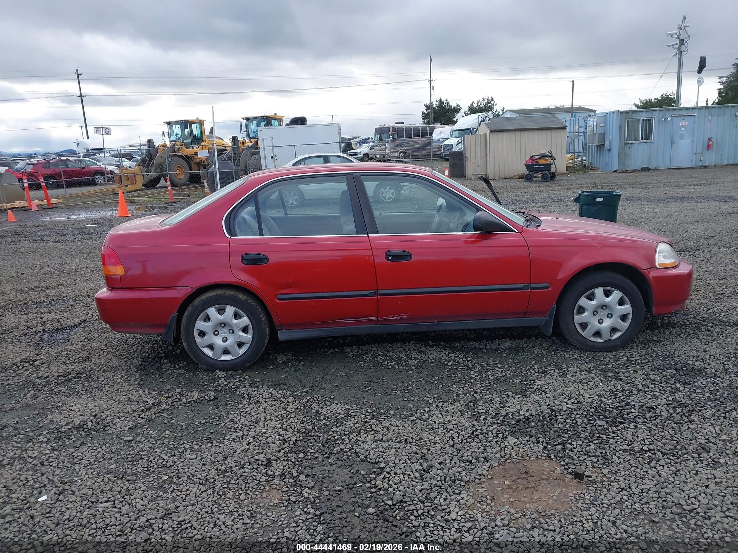 1998 Honda Civic Lx Red vin: 1HGEJ6673WL002814