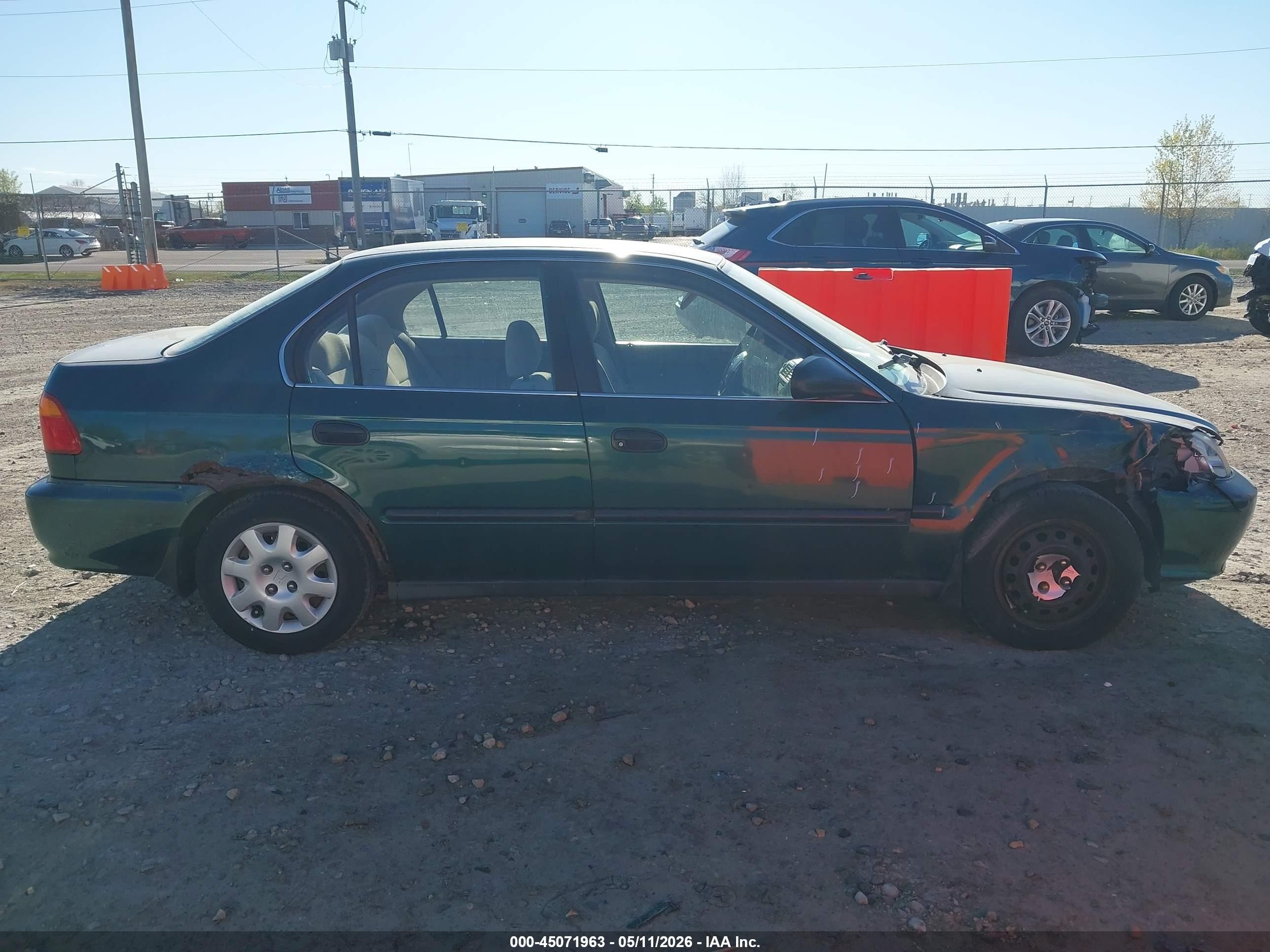1999 Honda Civic Lx Зеленый vin: 1HGEJ6679XL032868