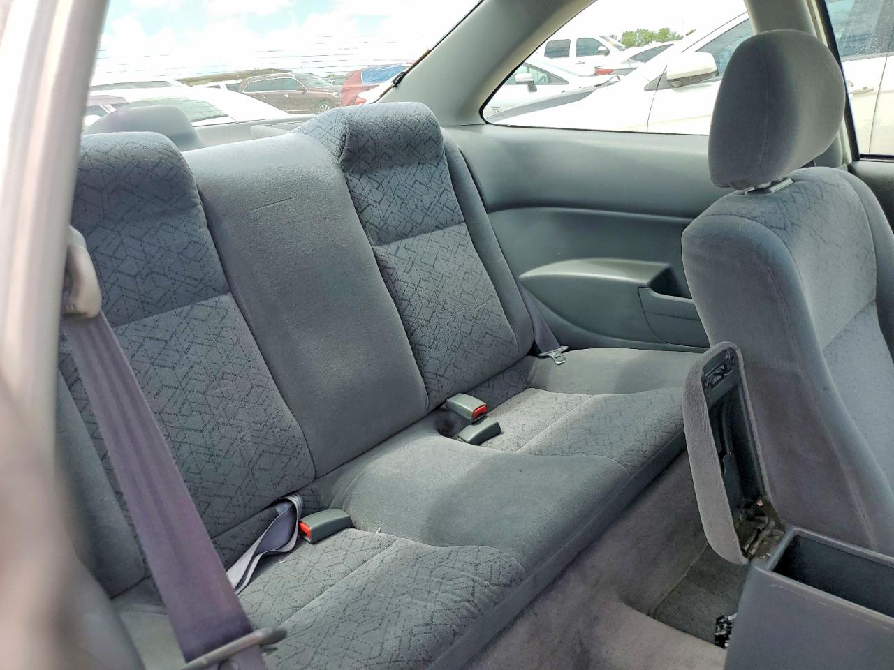 1999 Honda Civic Ex White vin: 1HGEJ8140XL010718