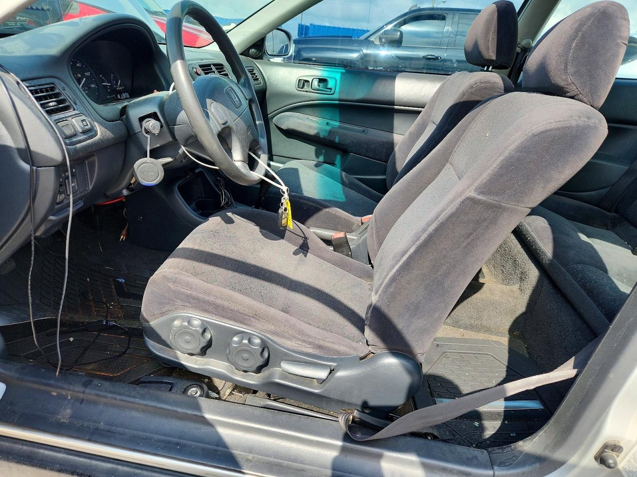 2000 Honda Civic Ex Silver vin: 1HGEJ8145YL125803