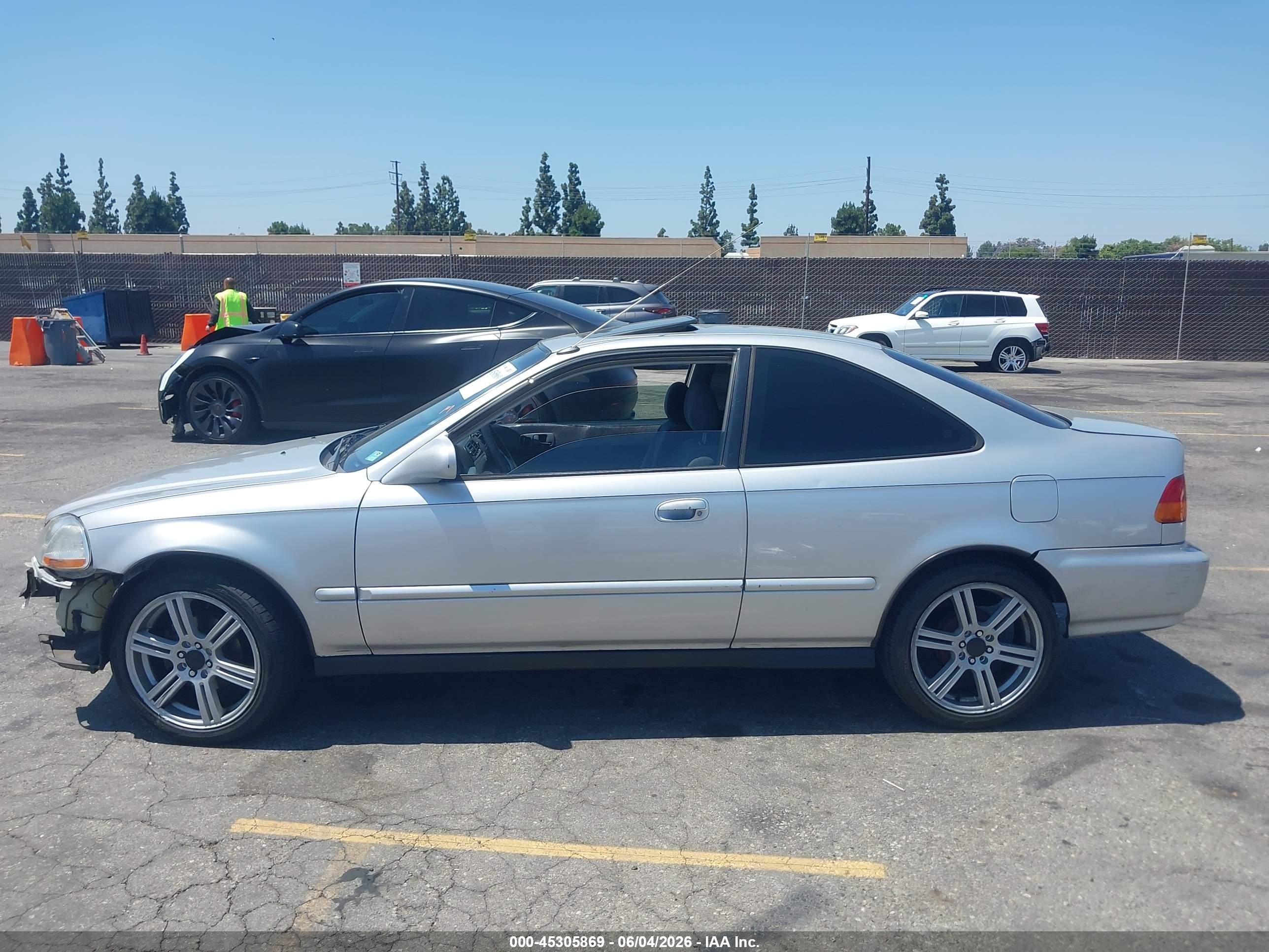 1997 Honda Civic Ex Silver vin: 1HGEJ8240VL107090