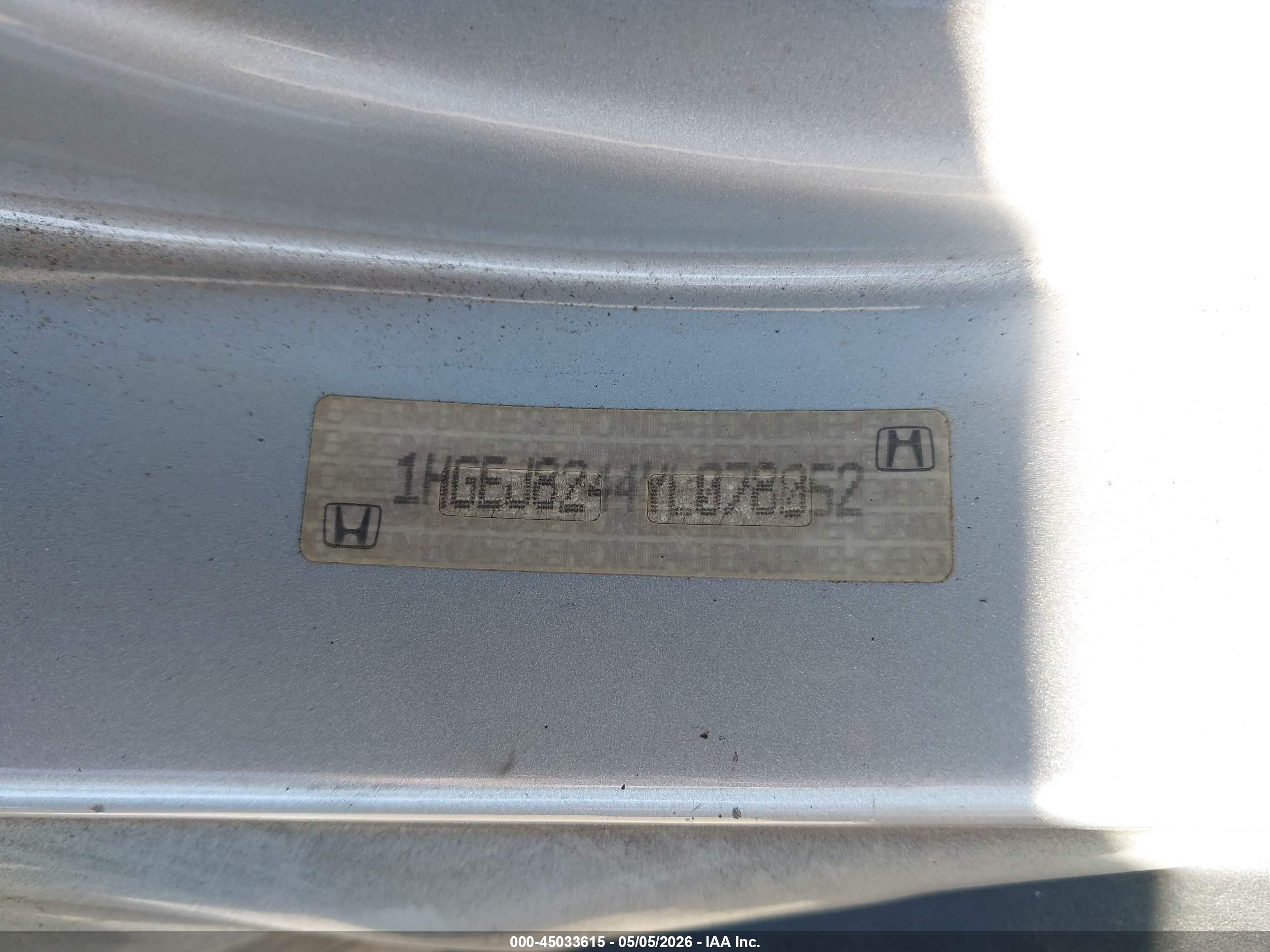 2000 Honda Civic Ex Silver vin: 1HGEJ8244YL078052