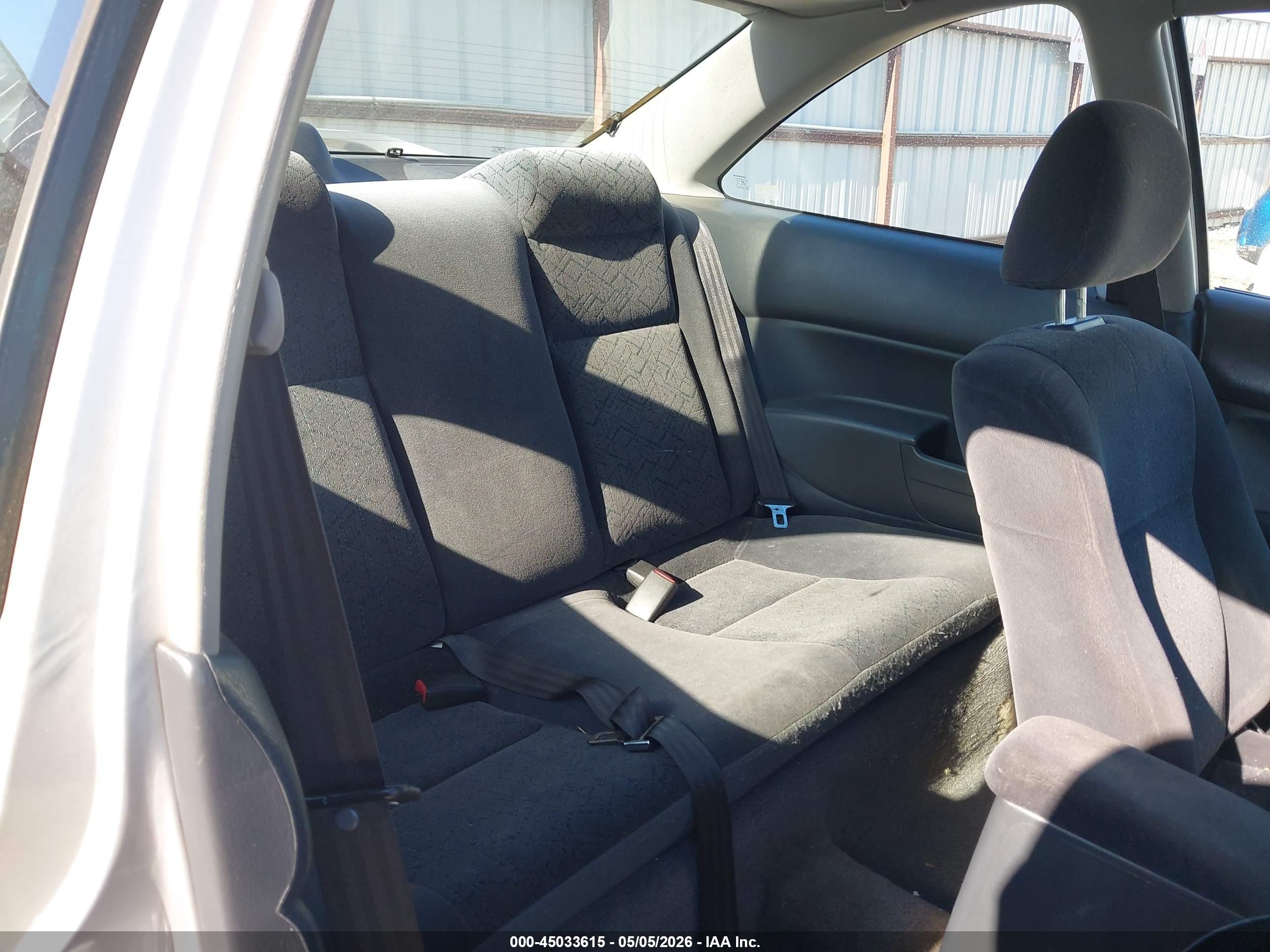 2000 Honda Civic Ex Silver vin: 1HGEJ8244YL078052