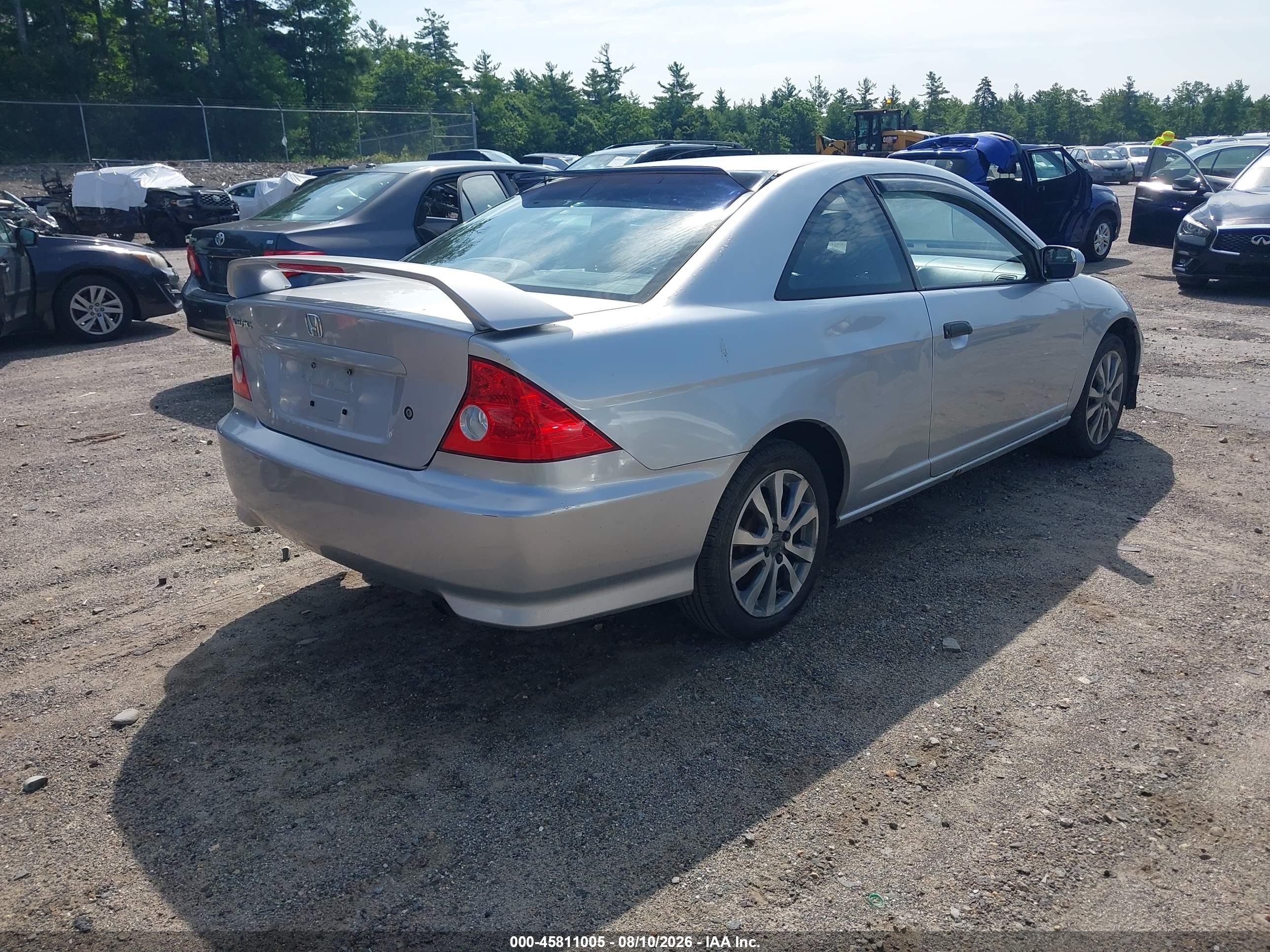 2005 Honda Civic Vp Silver vin: 1HGEM21125L065520