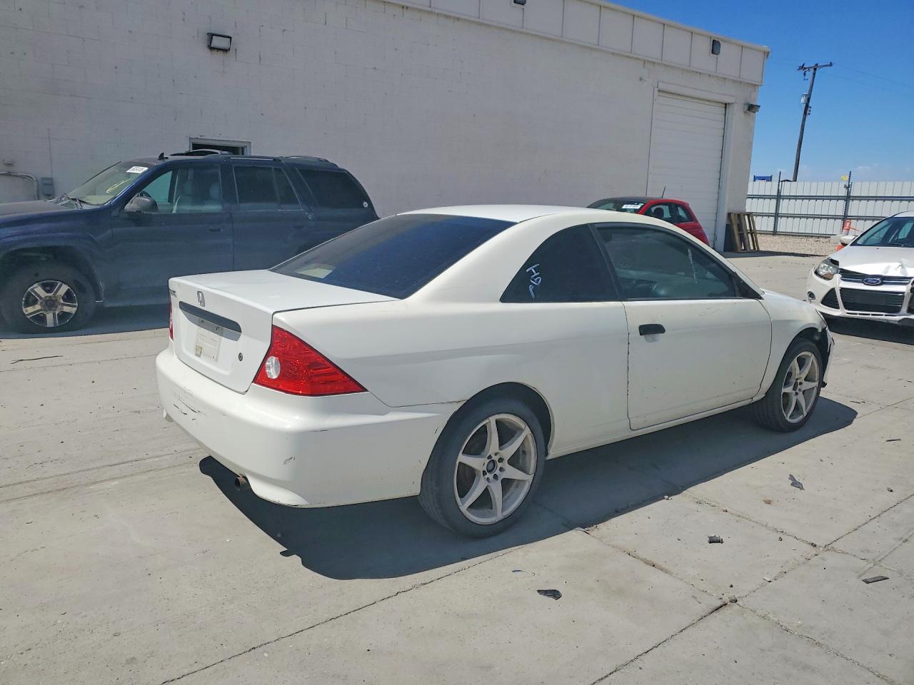 2005 Honda Civic Dx Vp Белый vin: 1HGEM21155L042328