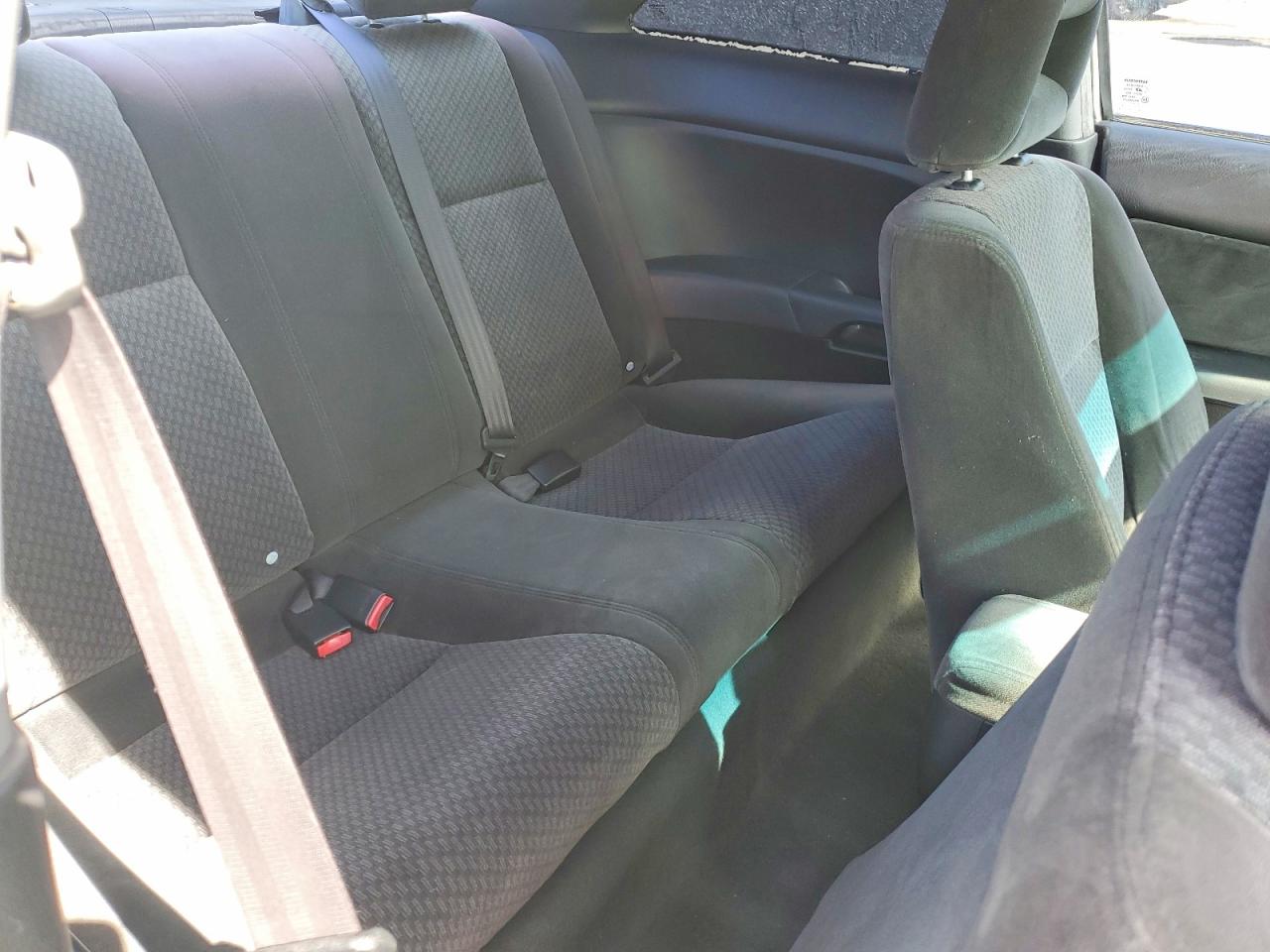 2004 Honda Civic Dx Vp Silver vin: 1HGEM211X4L005631