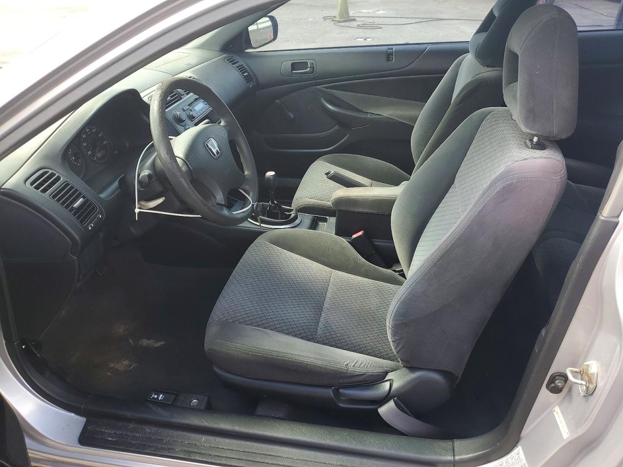 2004 Honda Civic Dx Vp Silver vin: 1HGEM211X4L005631