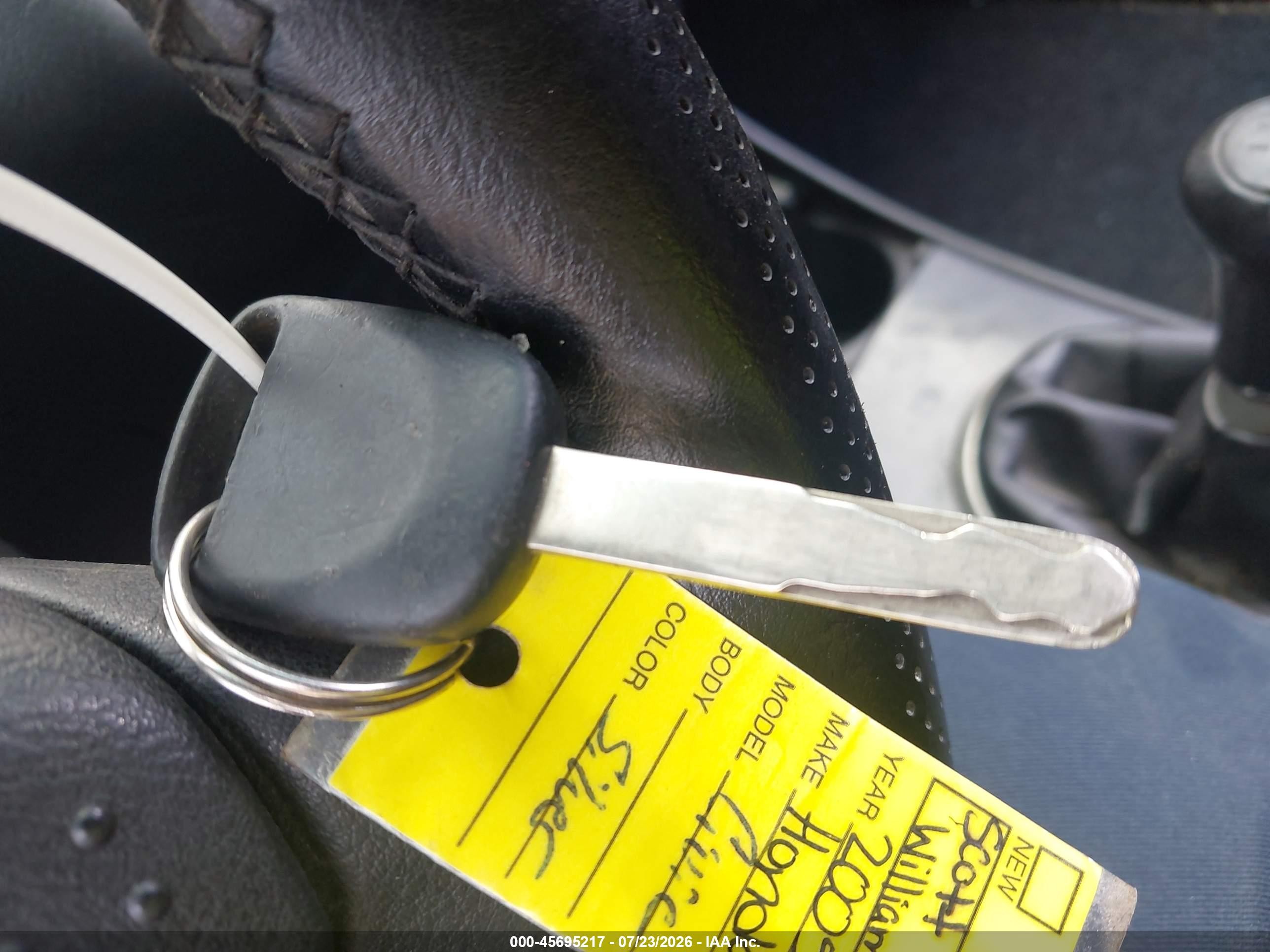 2005 Honda Civic Vp Silver vin: 1HGEM21365L010960