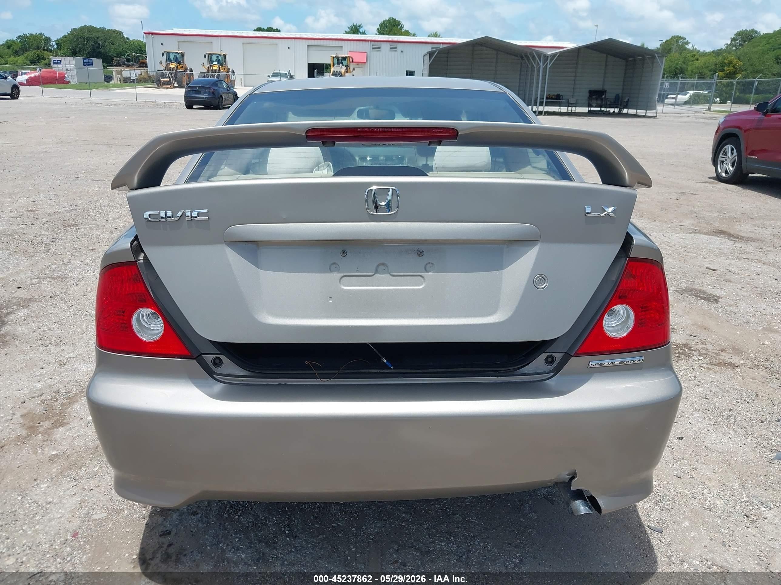 2005 Honda Civic Lx Tan vin: 1HGEM21515L048131